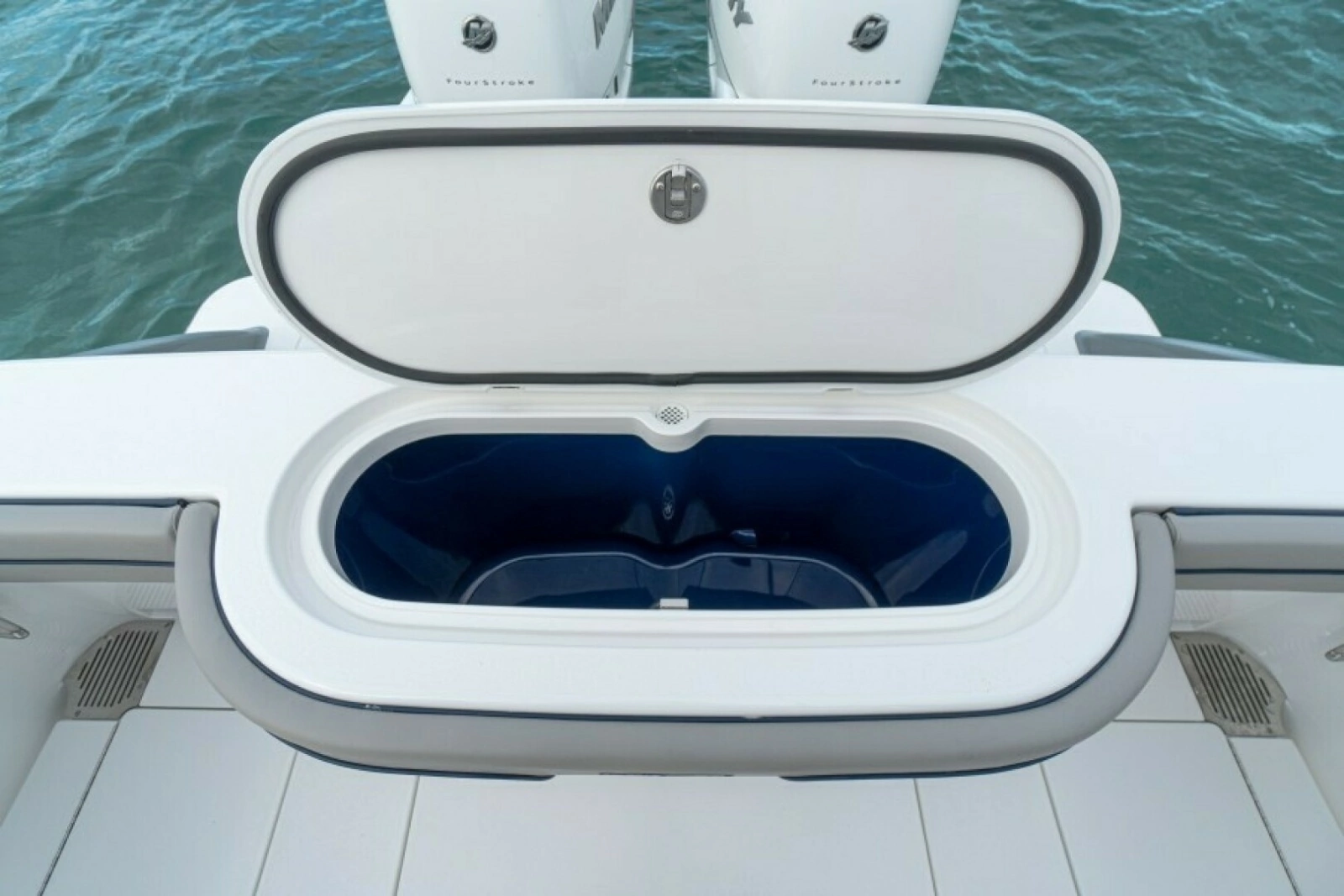 New V-33 Valhalla Boatworks Center Console