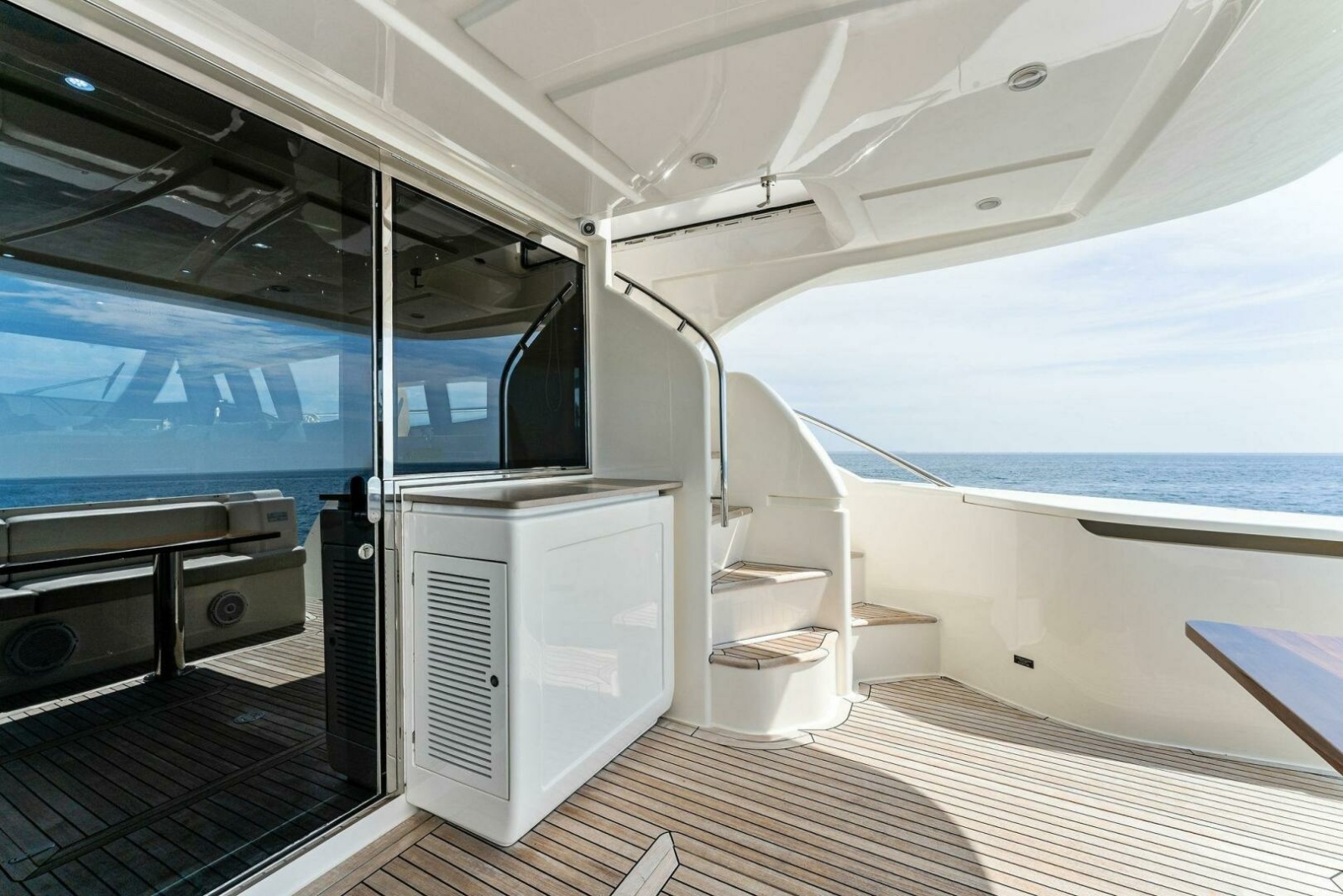 62' 2013 Ferretti Yachts 620