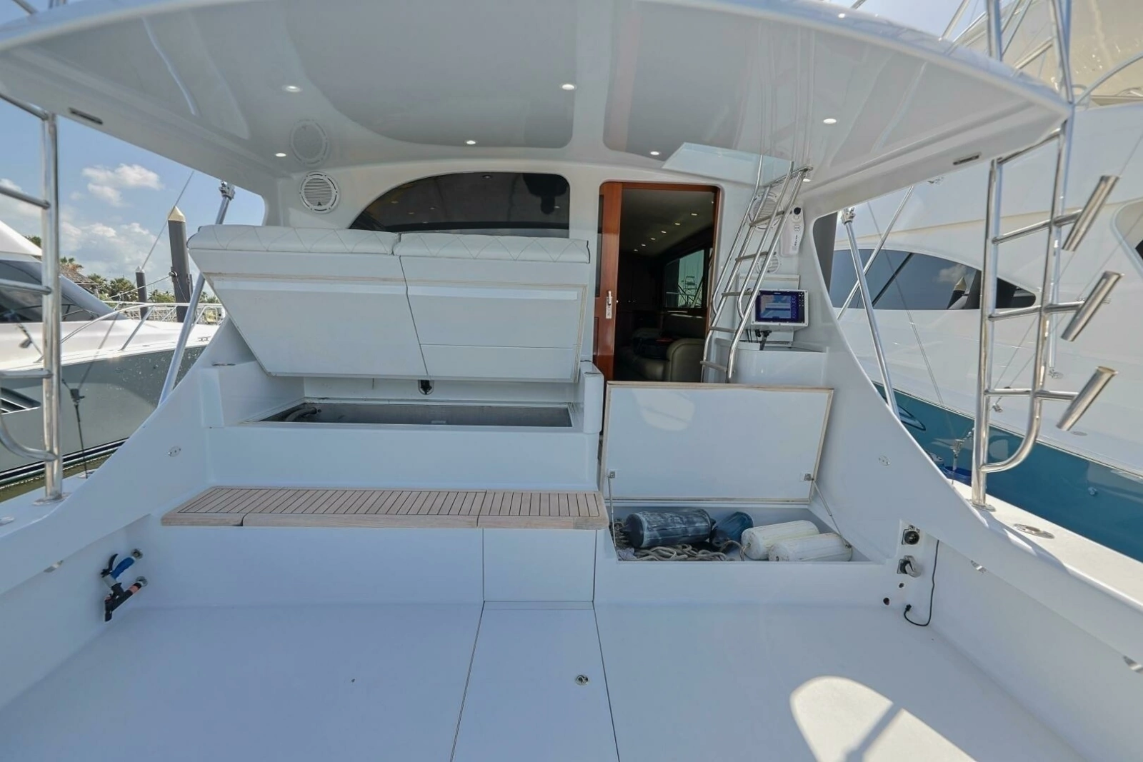 2014 Blackwell 62 Convertible