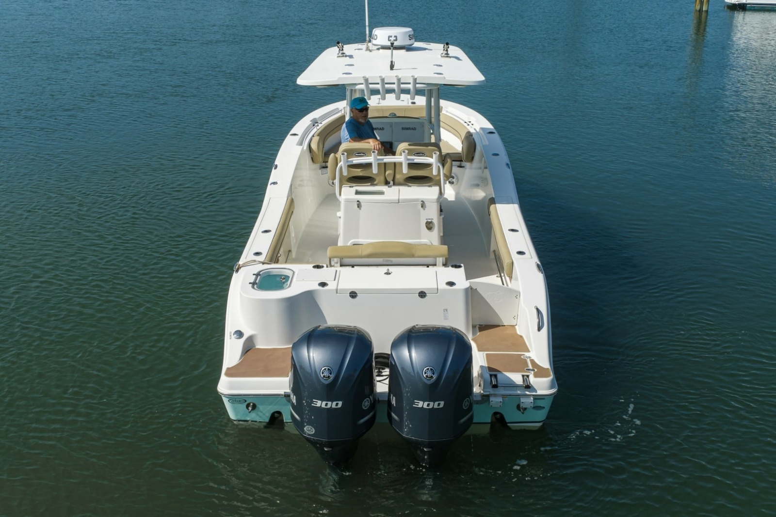 NauticStar 28 - Exterior Profile