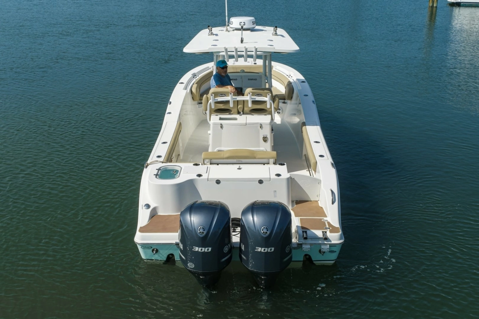 NauticStar 28 - Exterior Profile