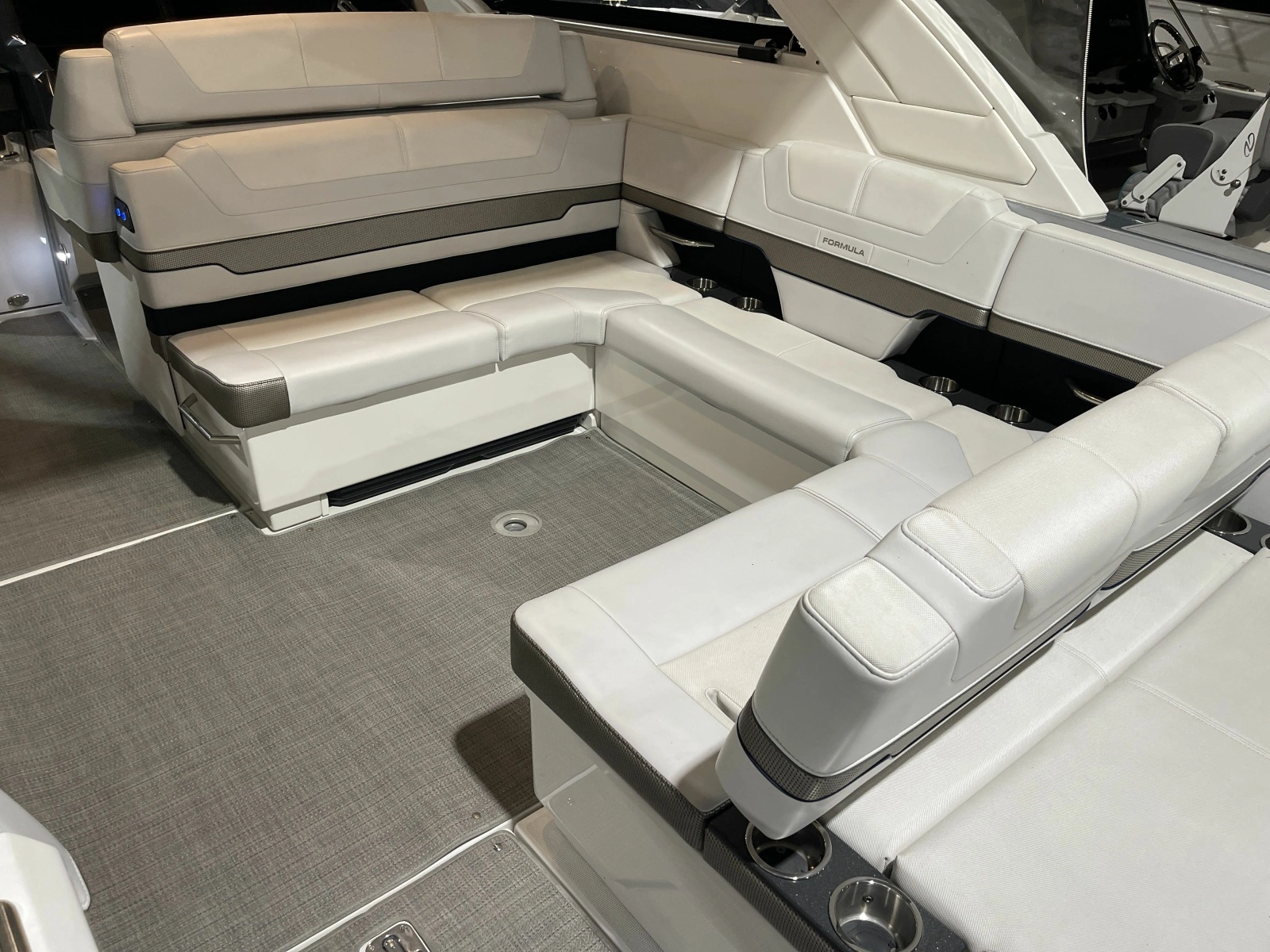 2020 Formula 380 Super Sport Crossover I/O 38