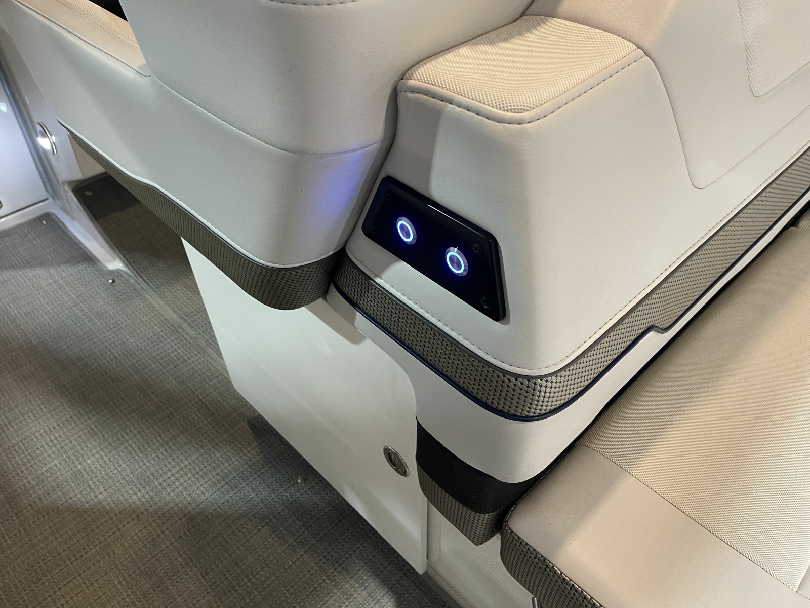 2020 Formula 380 Super Sport Crossover I/O 38