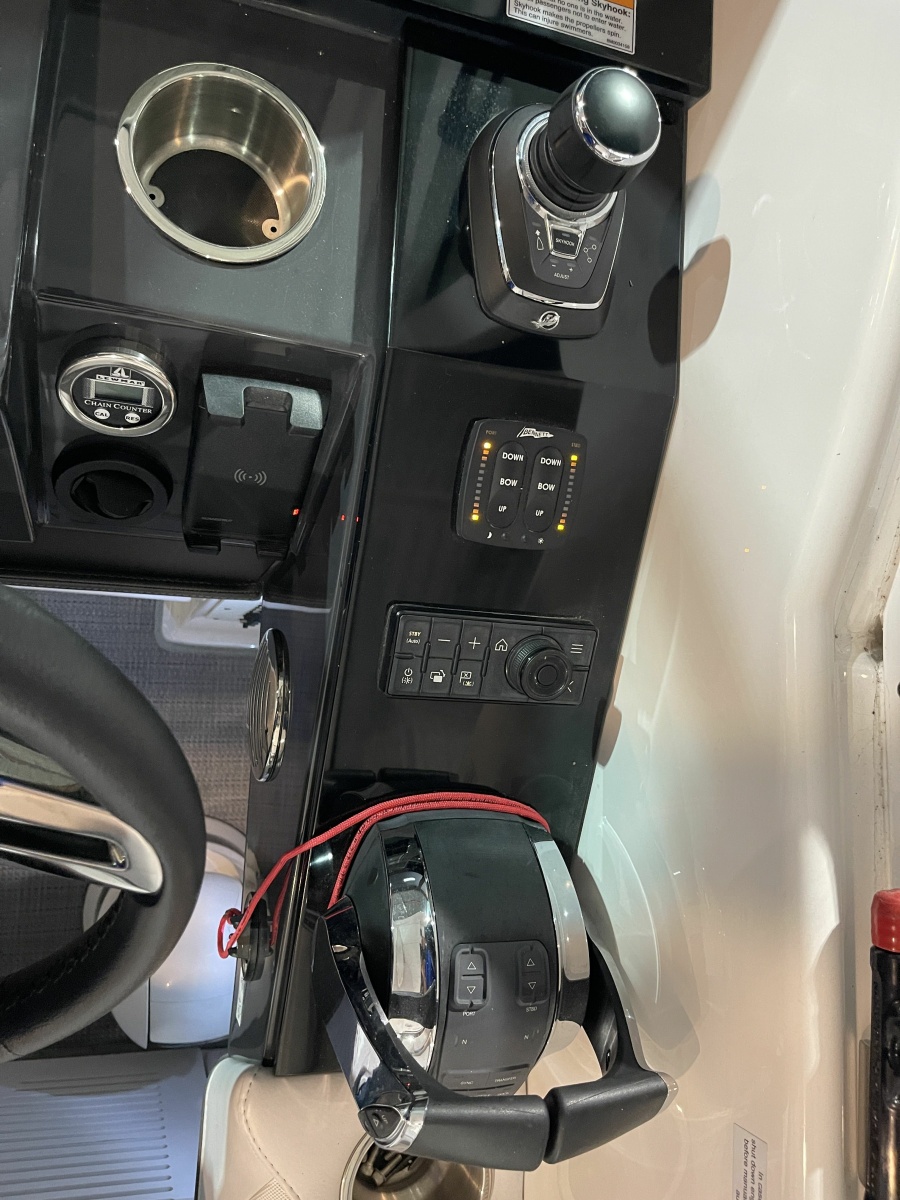 2020 Formula 380 Super Sport Crossover I/O 38