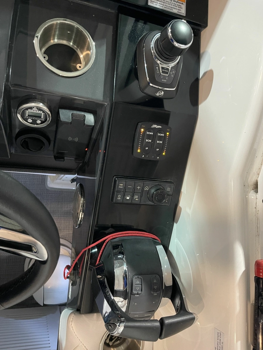 2020 Formula 380 Super Sport Crossover I/O 38