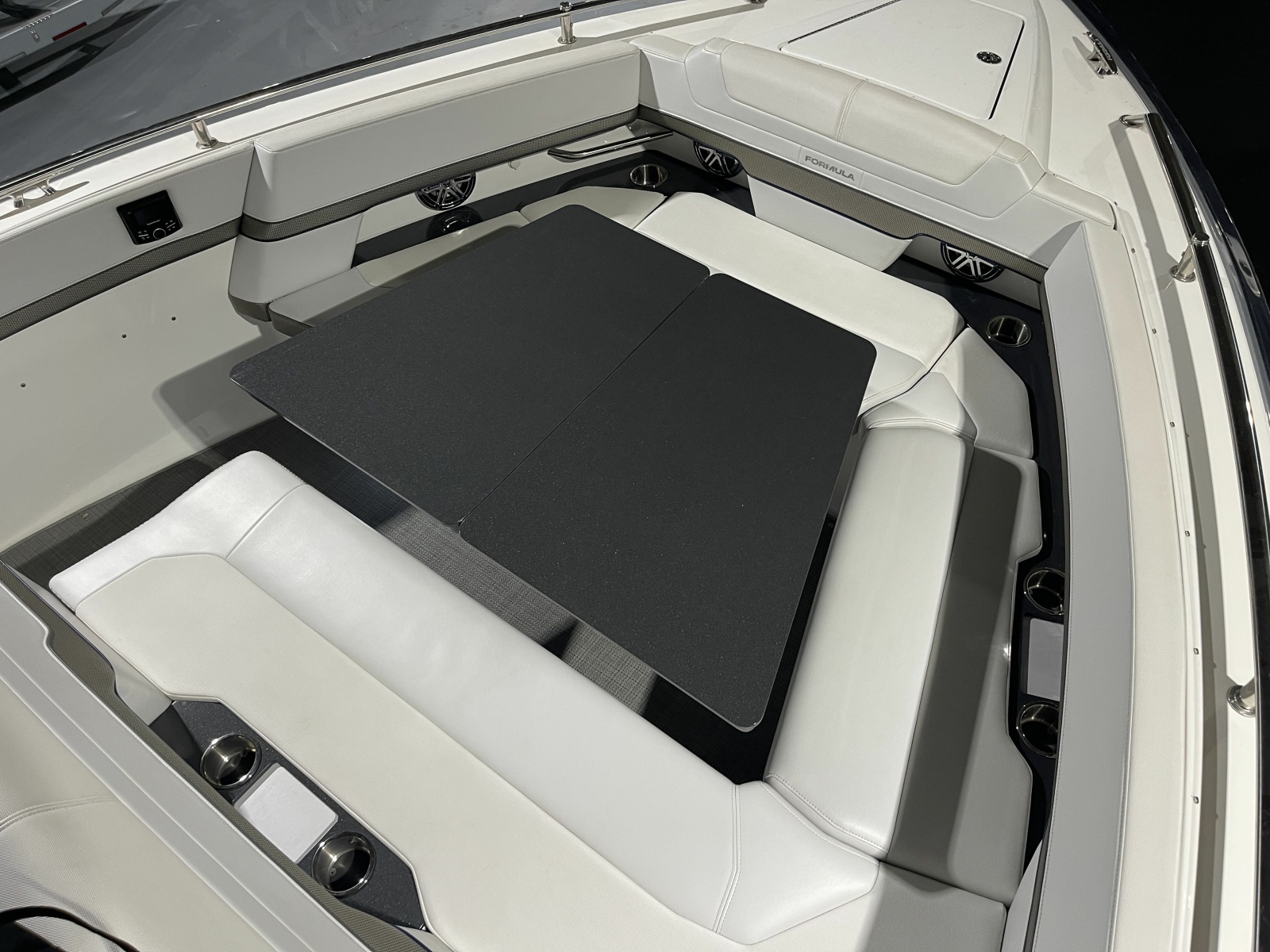 2020 Formula 380 Super Sport Crossover I/O 38