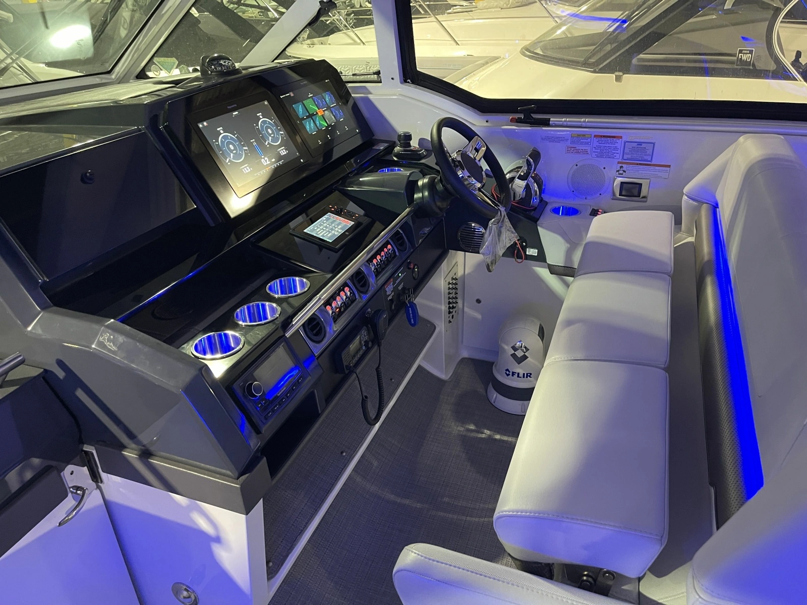 2020 Formula 380 Super Sport Crossover I/O 38