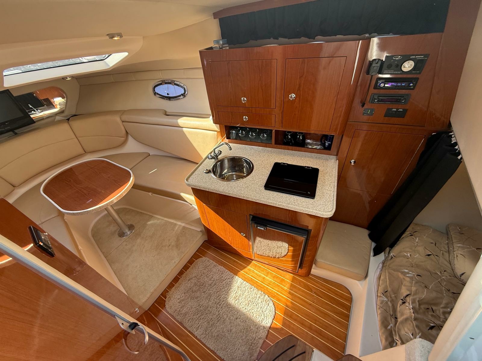 2008 Regal 2860 Window Express 28
