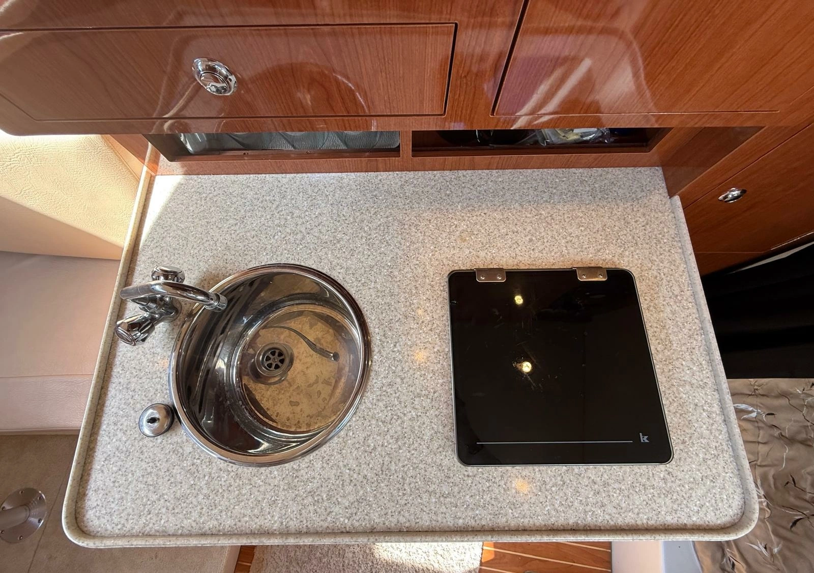 2008 Regal 2860 Window Express 28