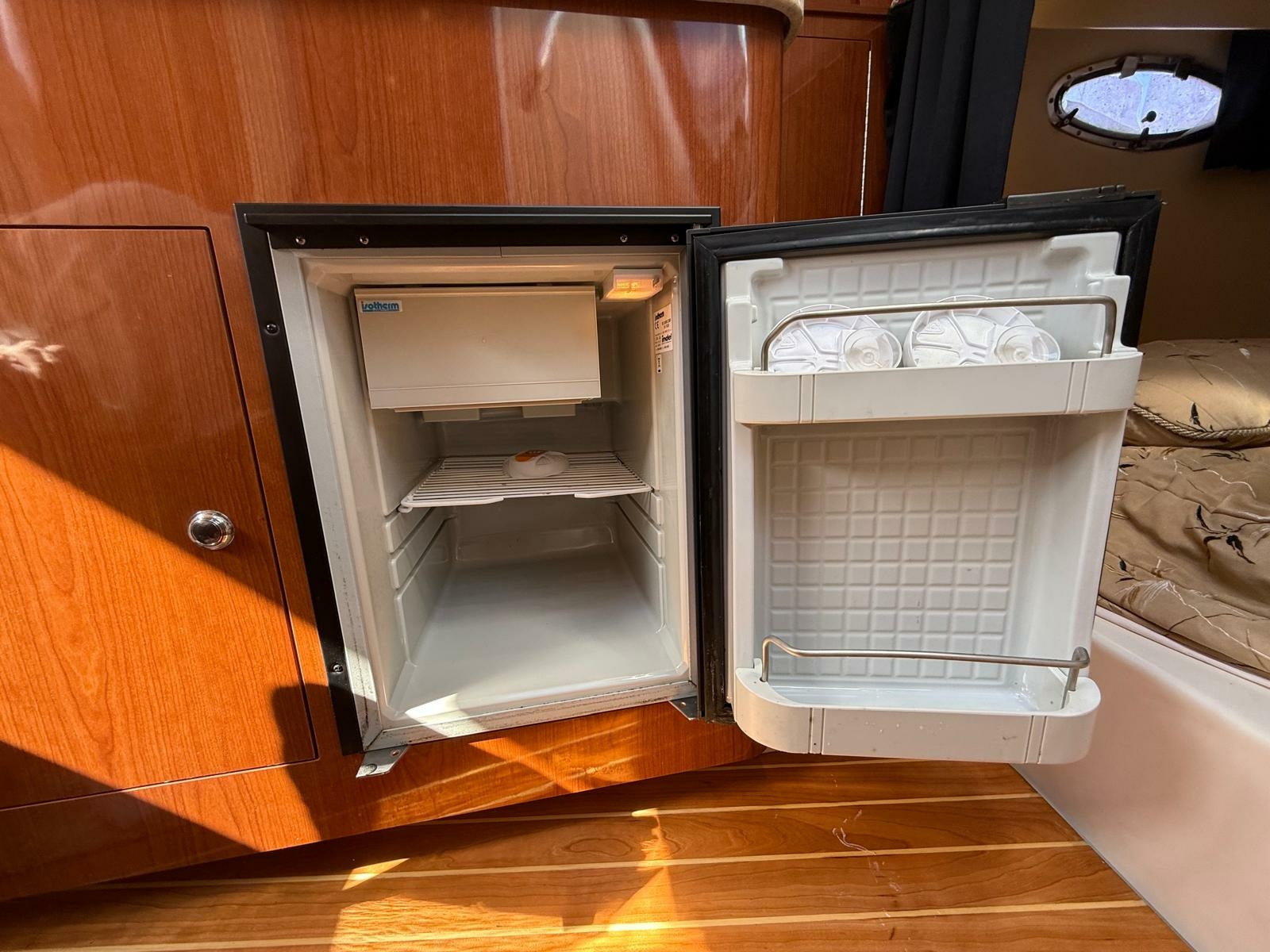2008 Regal 2860 Window Express 28