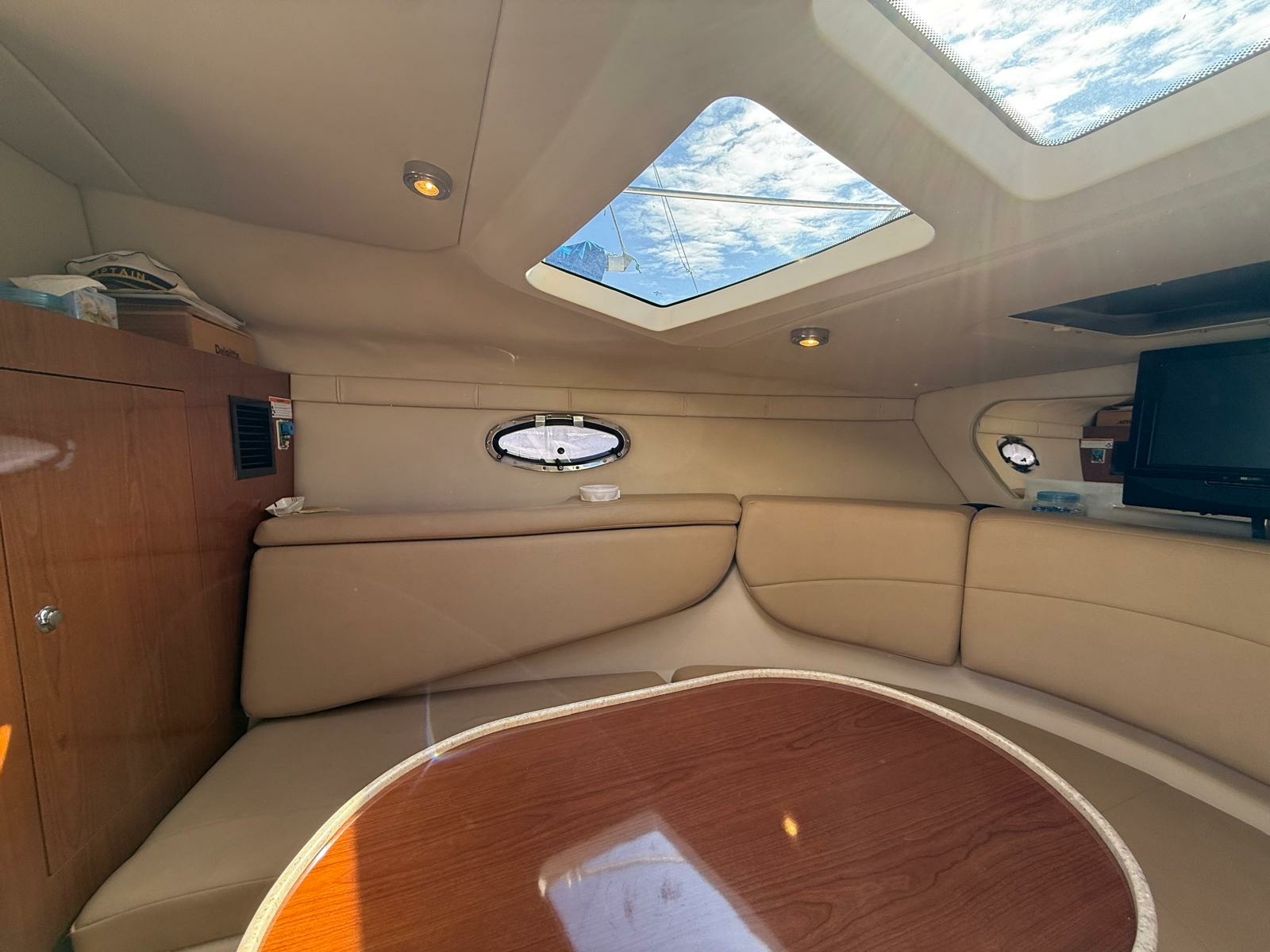 2008 Regal 2860 Window Express 28