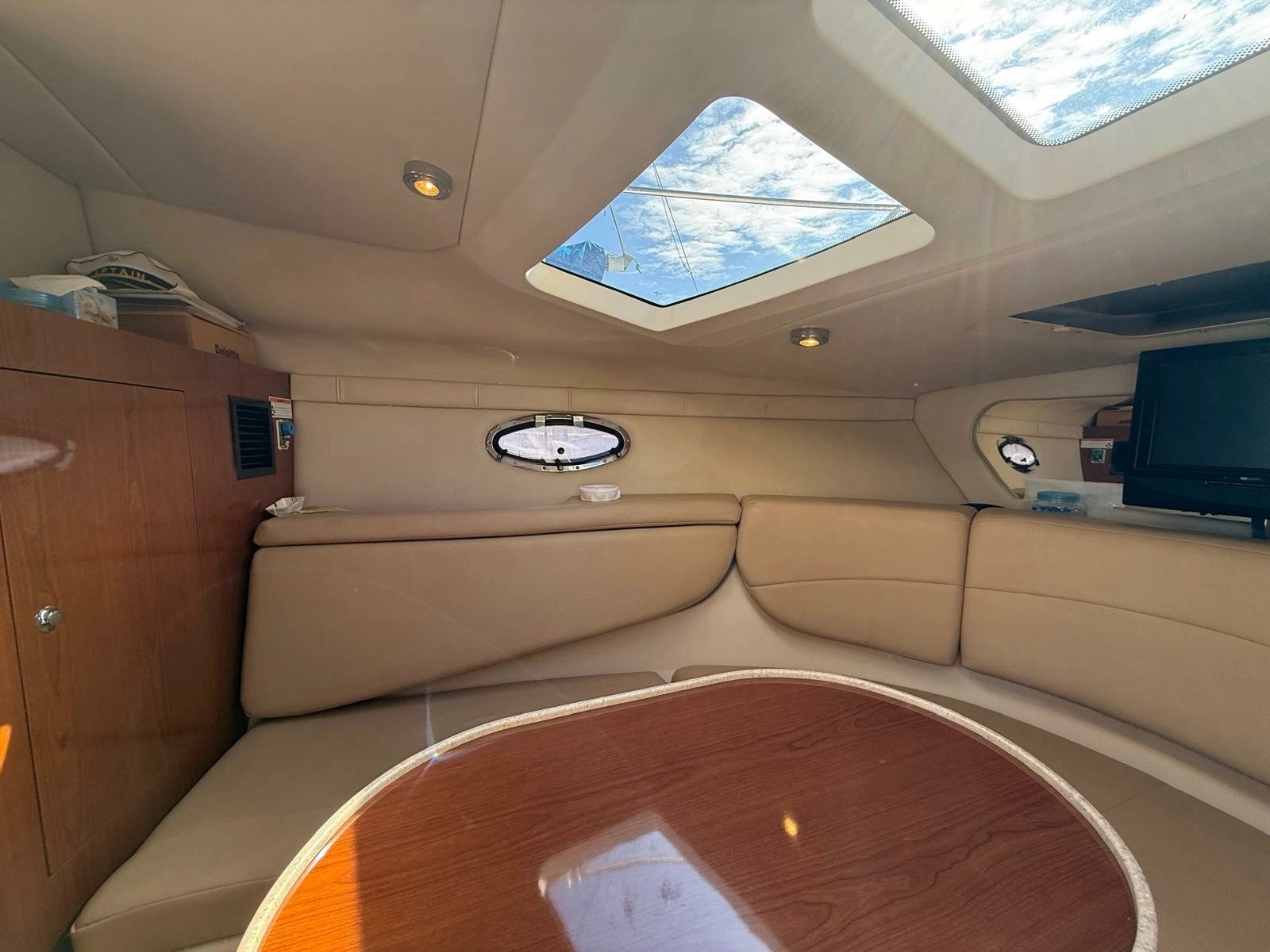 2008 Regal 2860 Window Express 28