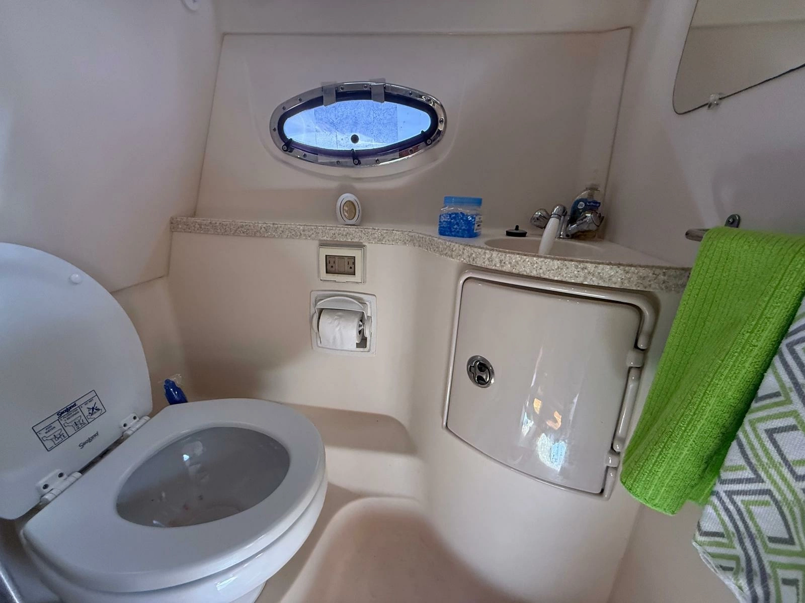 2008 Regal 2860 Window Express 28