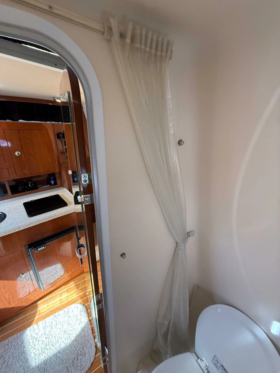 2008 Regal 2860 Window Express 28