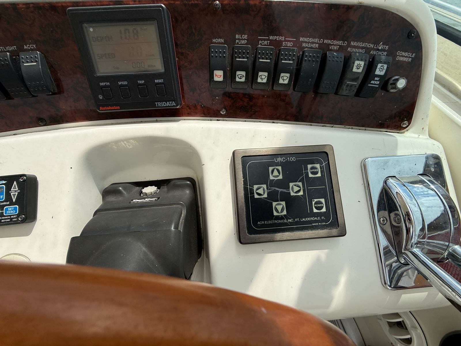 1996 Sea Ray 370 Sundancer 37