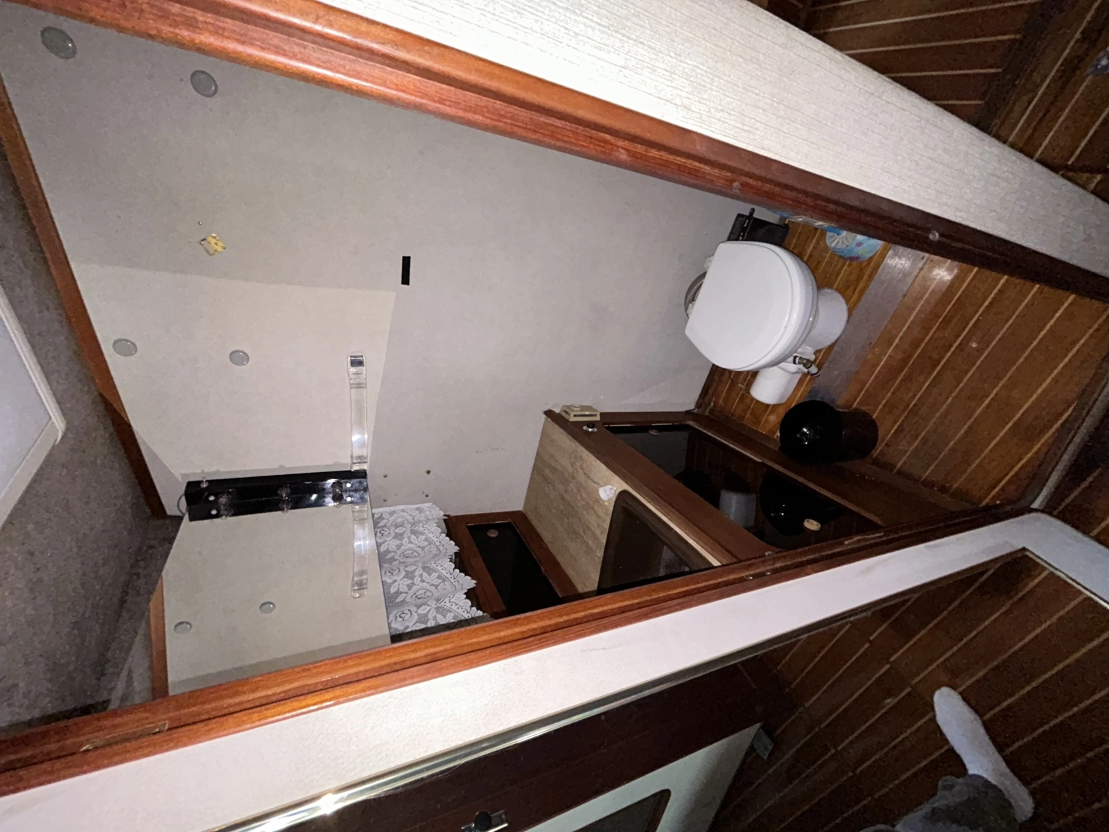 1985 Bayliner  3870