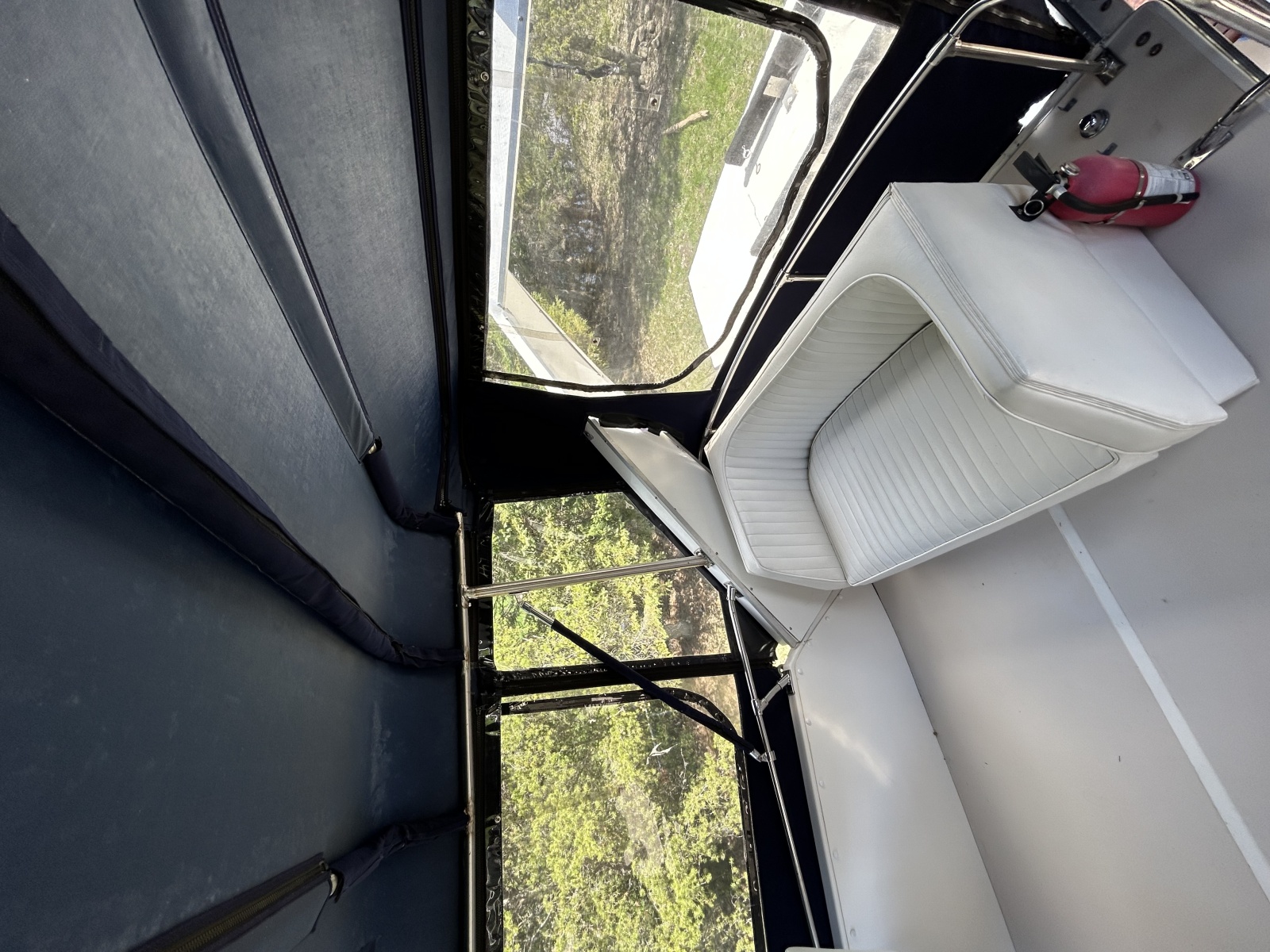 1985 Bayliner  3870