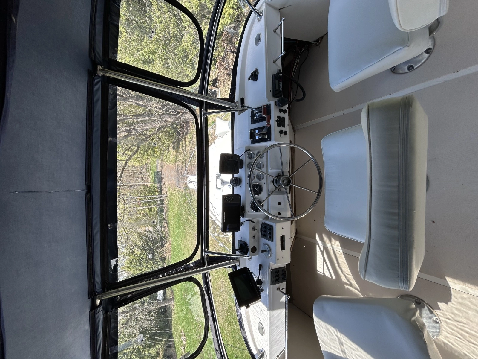 1985 Bayliner  3870