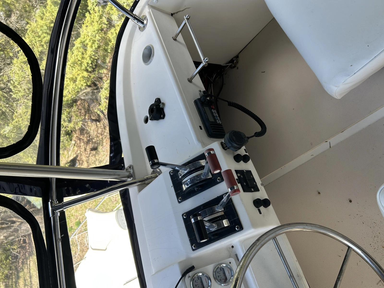 1985 Bayliner  3870