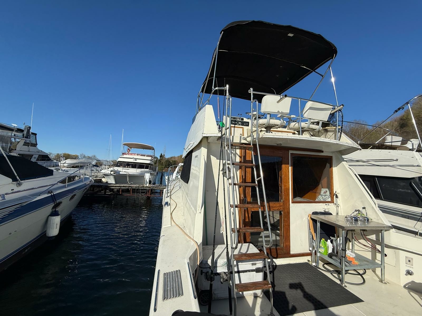 1984 Hatteras 36 Convertible 36