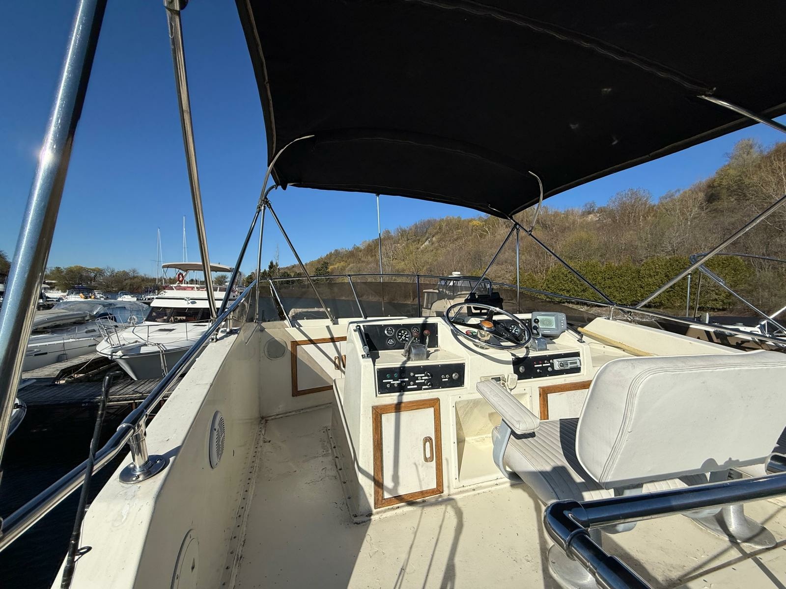 1984 Hatteras 36 Convertible 36