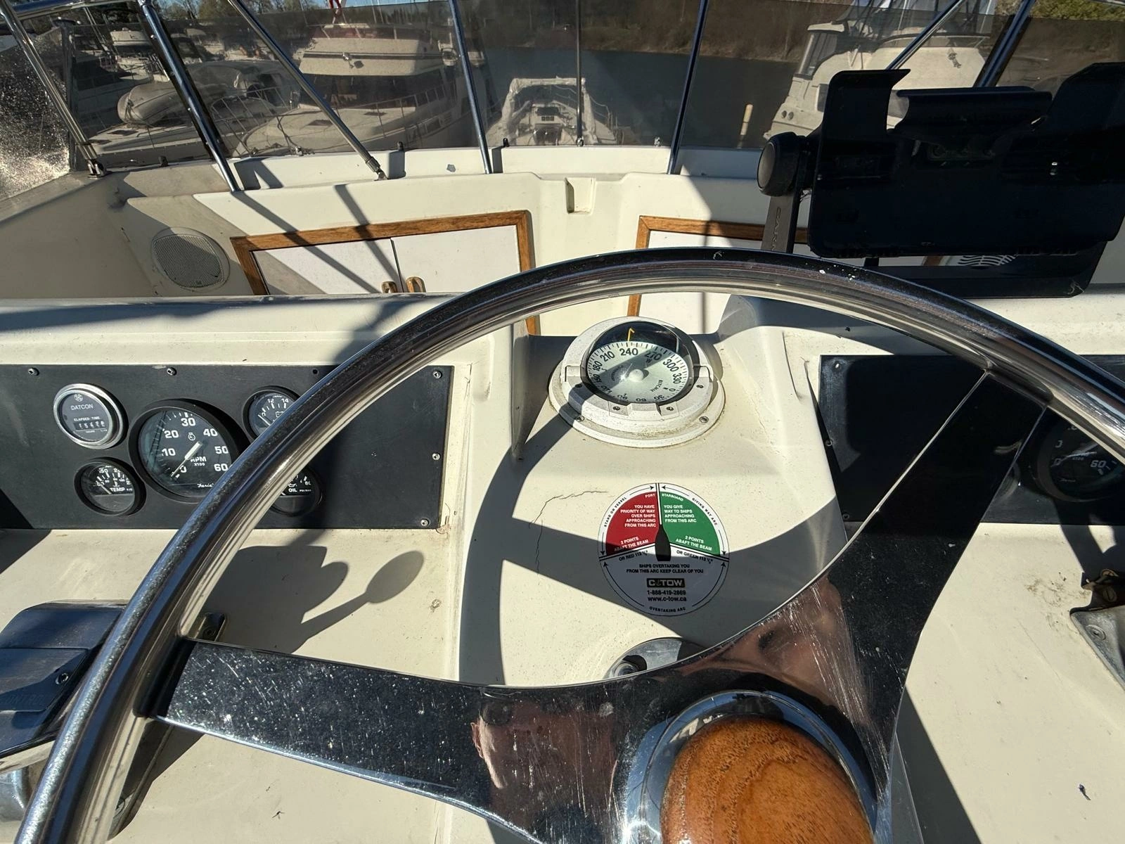 1984 Hatteras 36 Convertible 36