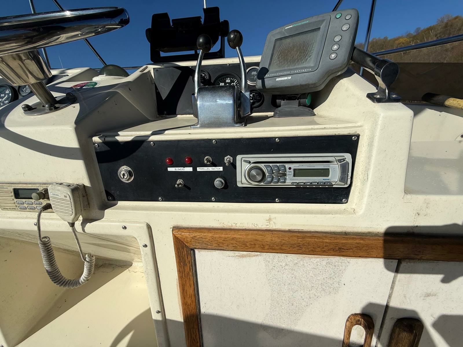 1984 Hatteras 36 Convertible 36