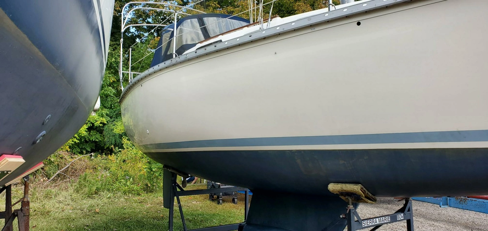 1990 Hunter 28