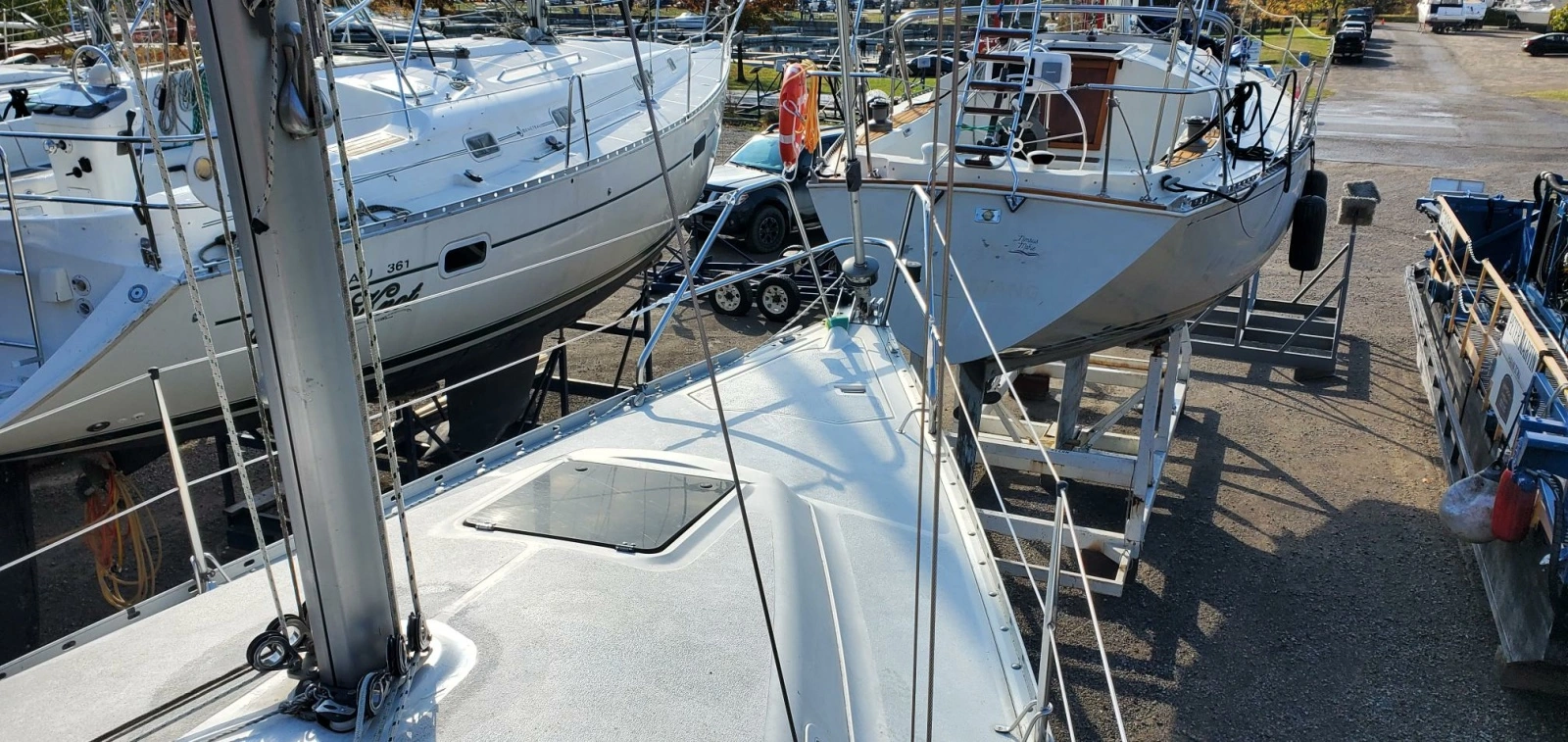 1990 Hunter 28