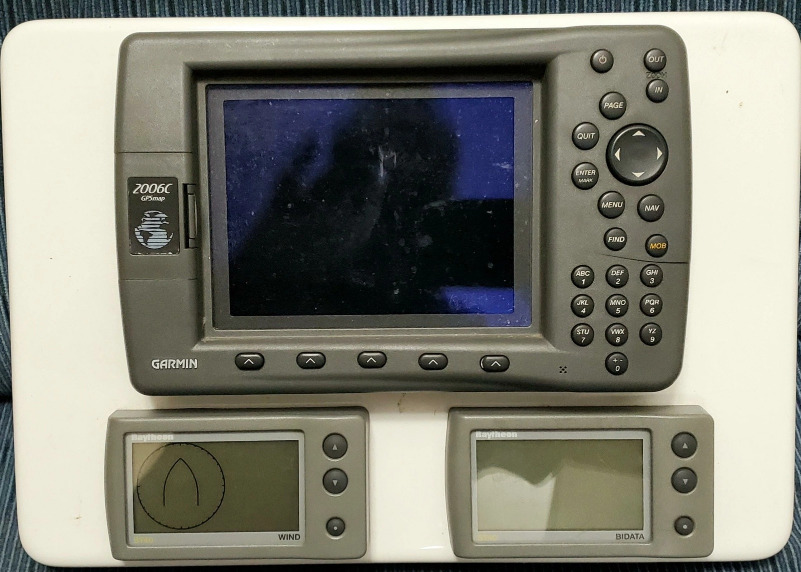 1990 Hunter 28