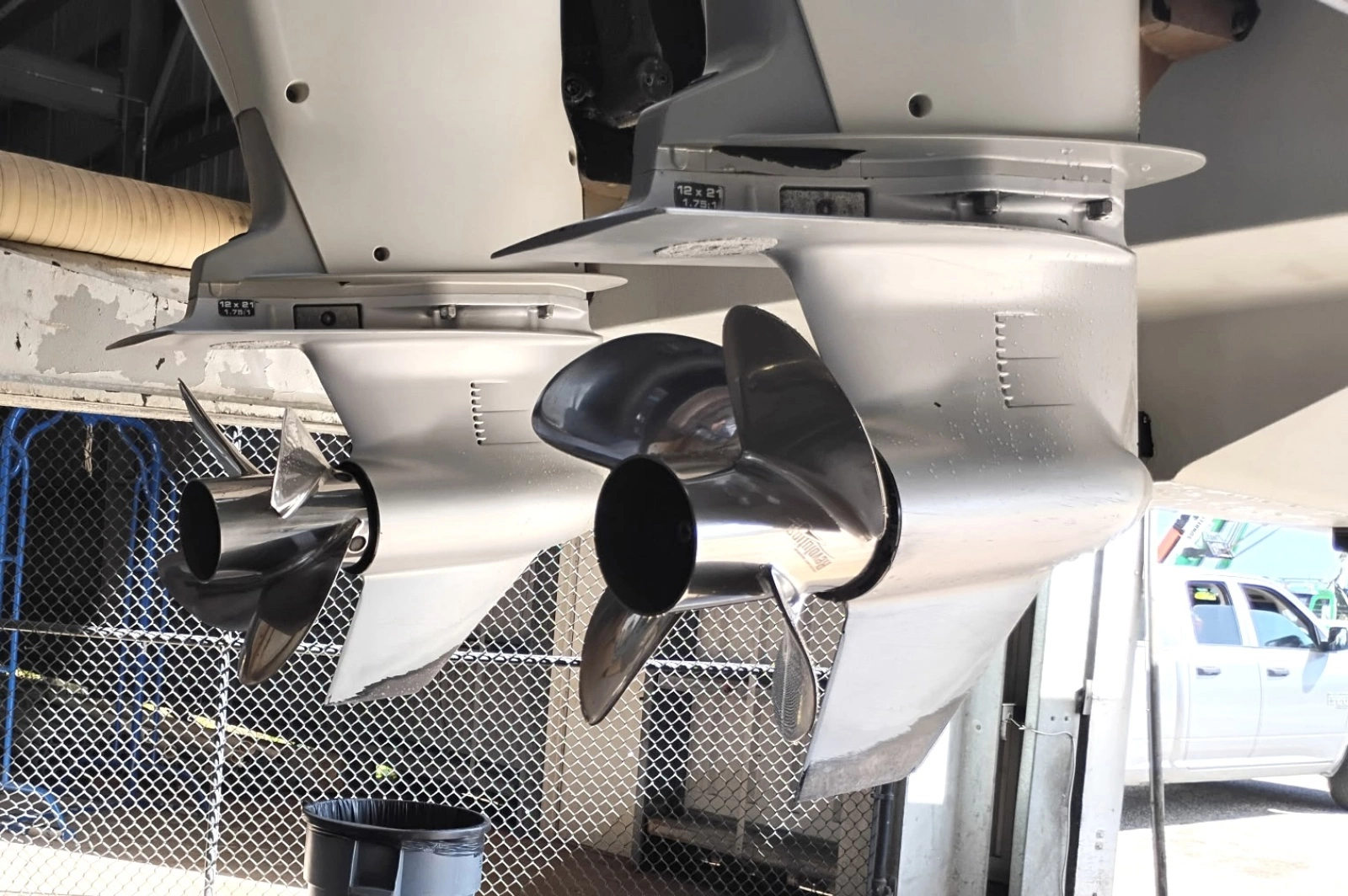 2018 Boston Whaler 280 Outrage