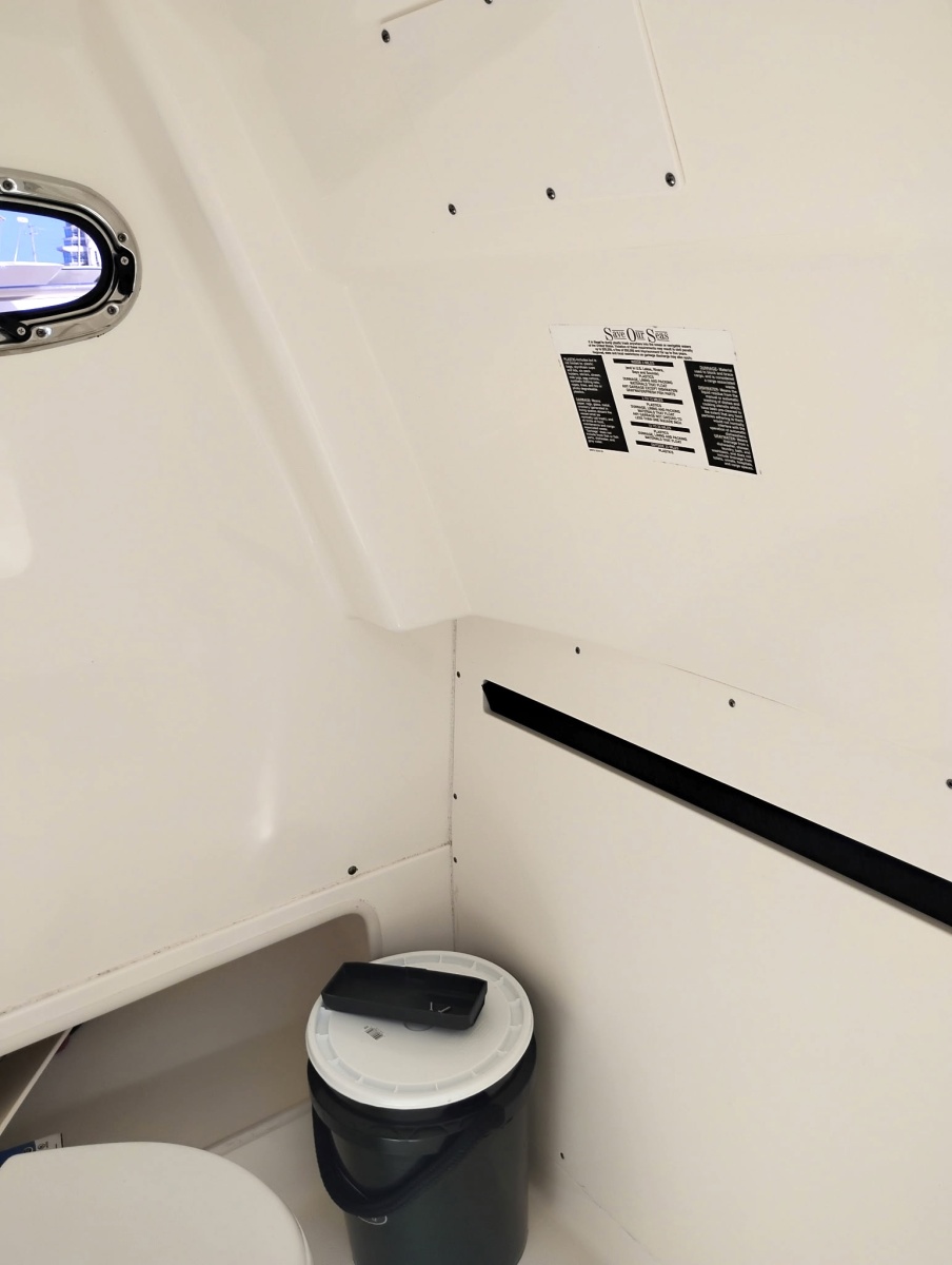 2018 Boston Whaler 280 Outrage