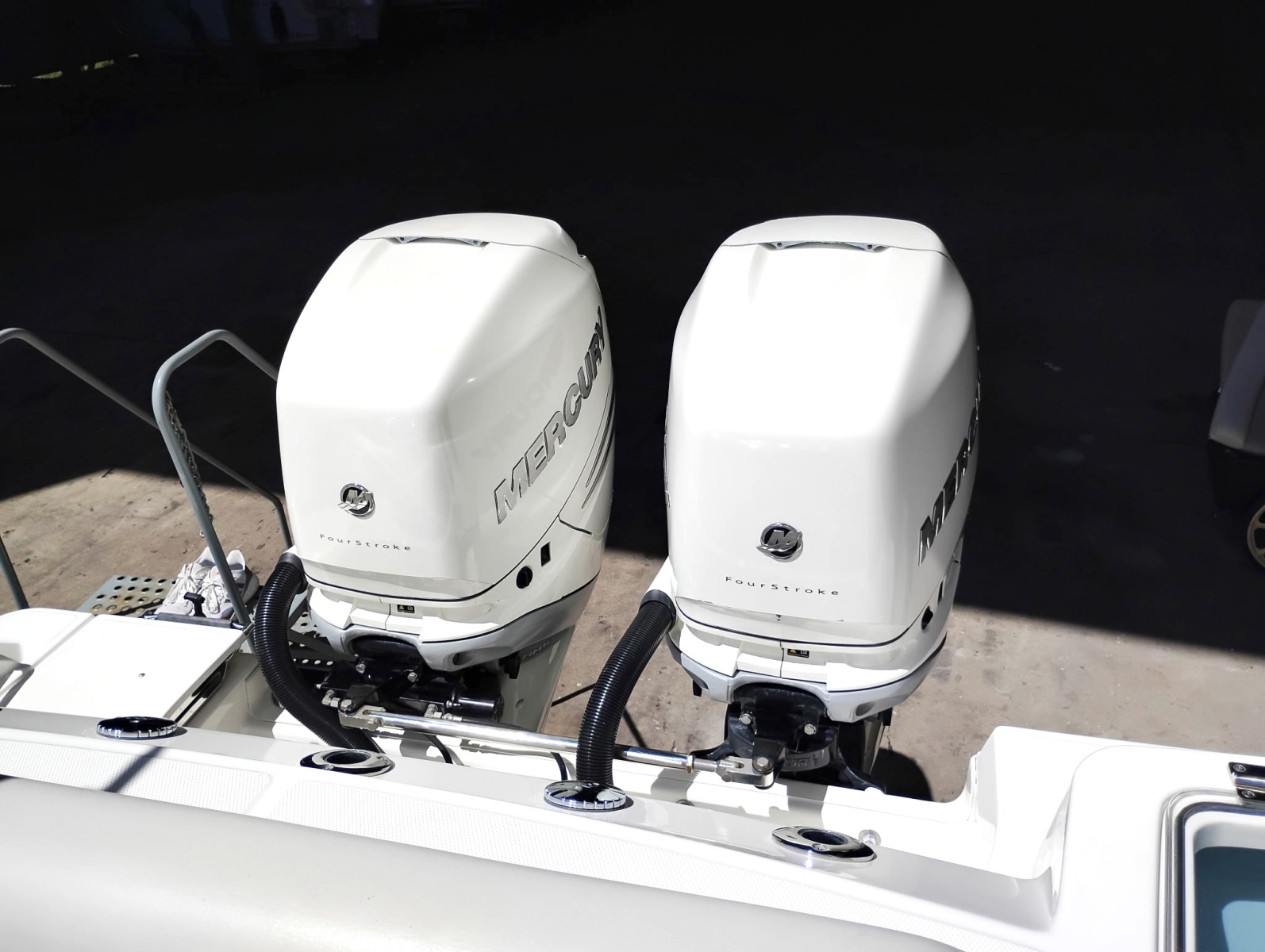 2018 Boston Whaler 280 Outrage