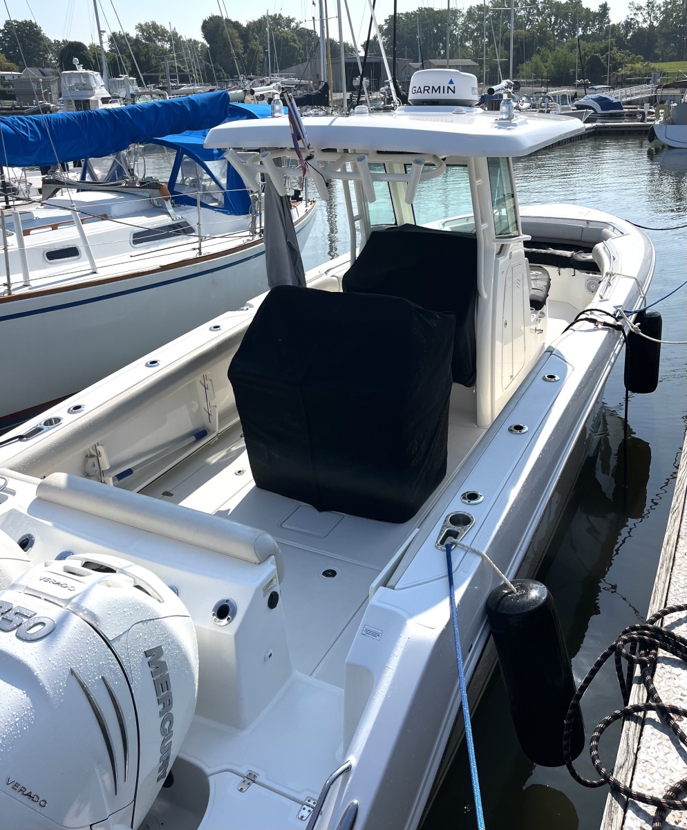 2018 Boston Whaler 280 Outrage