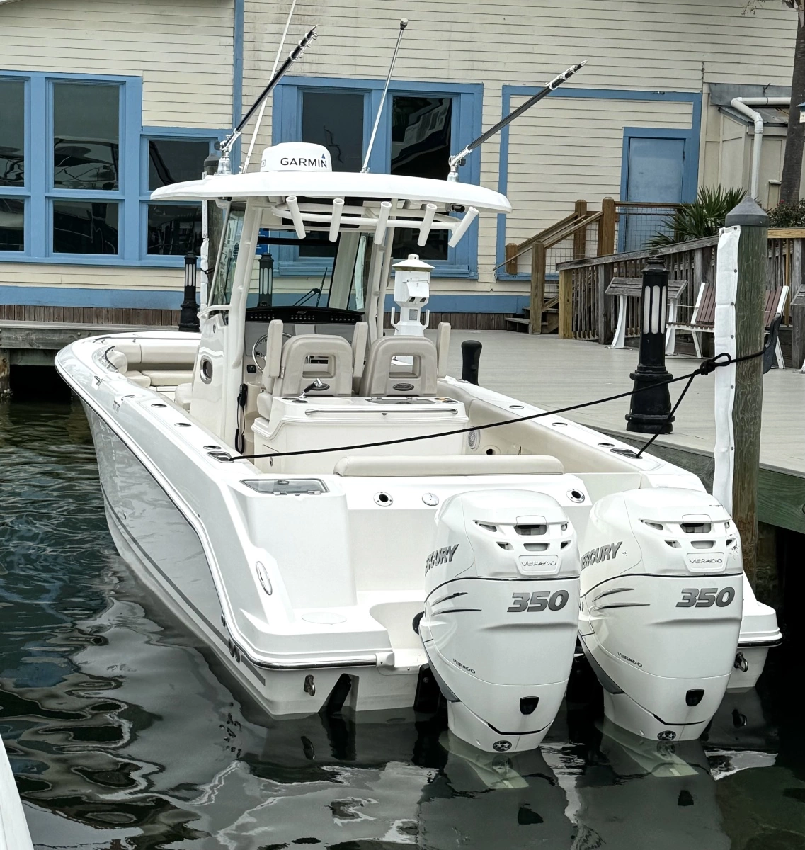 2018 Boston Whaler 280 Outrage