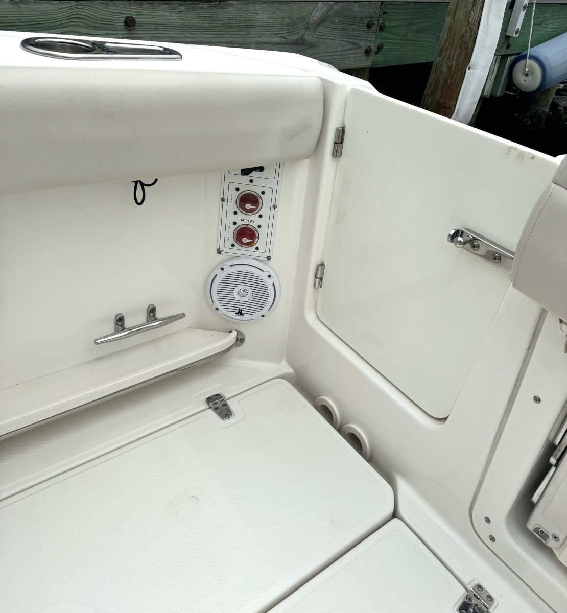 2018 Boston Whaler 280 Outrage