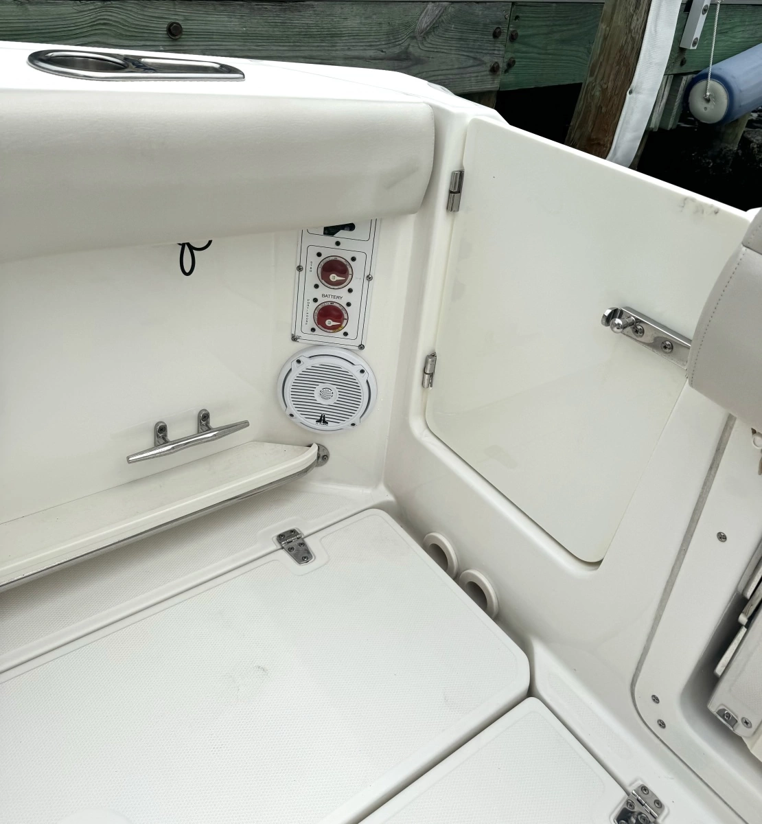 2018 Boston Whaler 280 Outrage