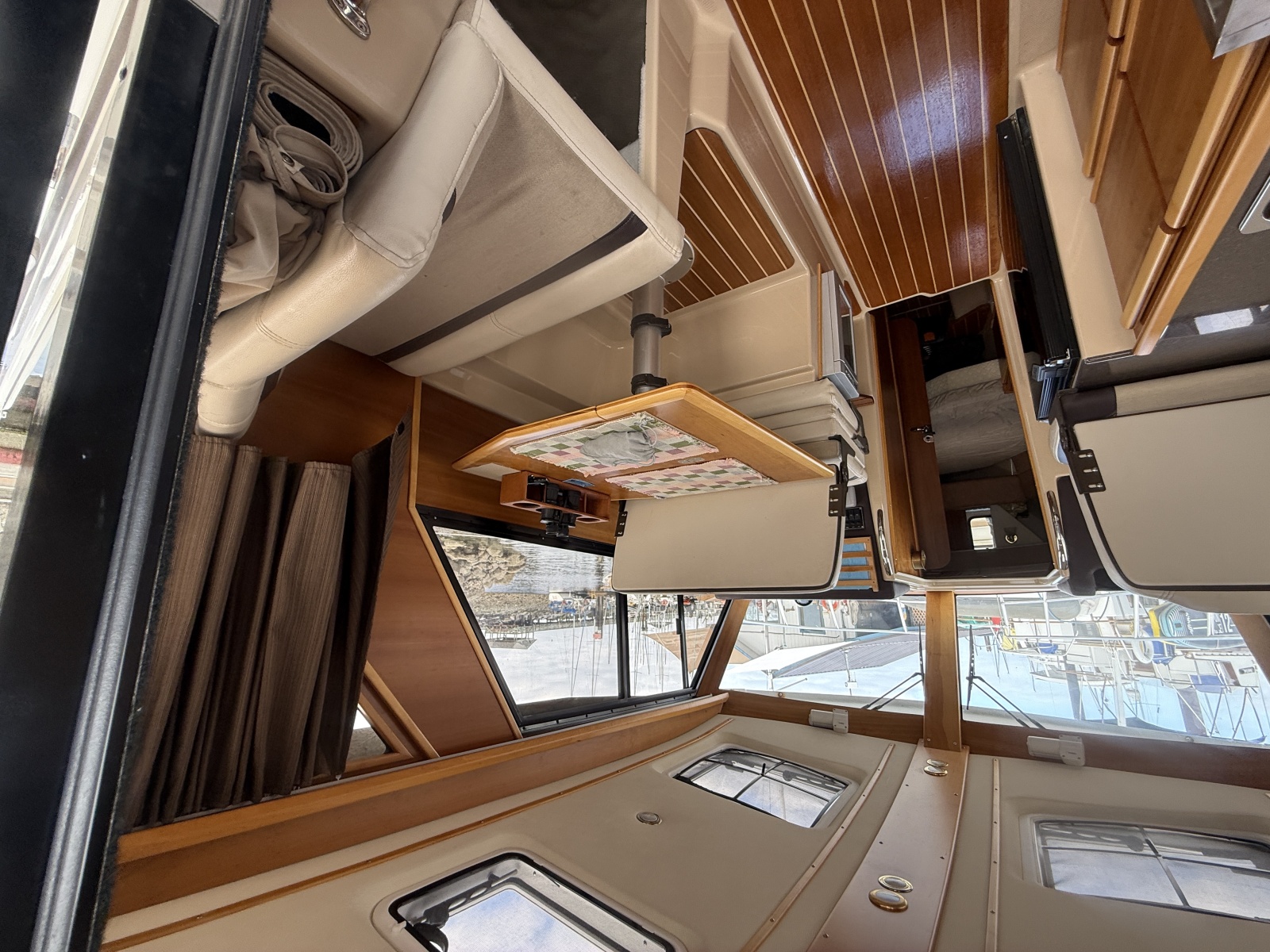 2015 Cutwater C-28 28