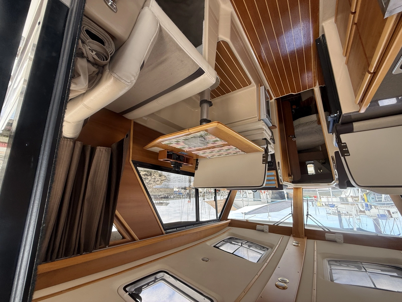 2015 Cutwater C-28 28