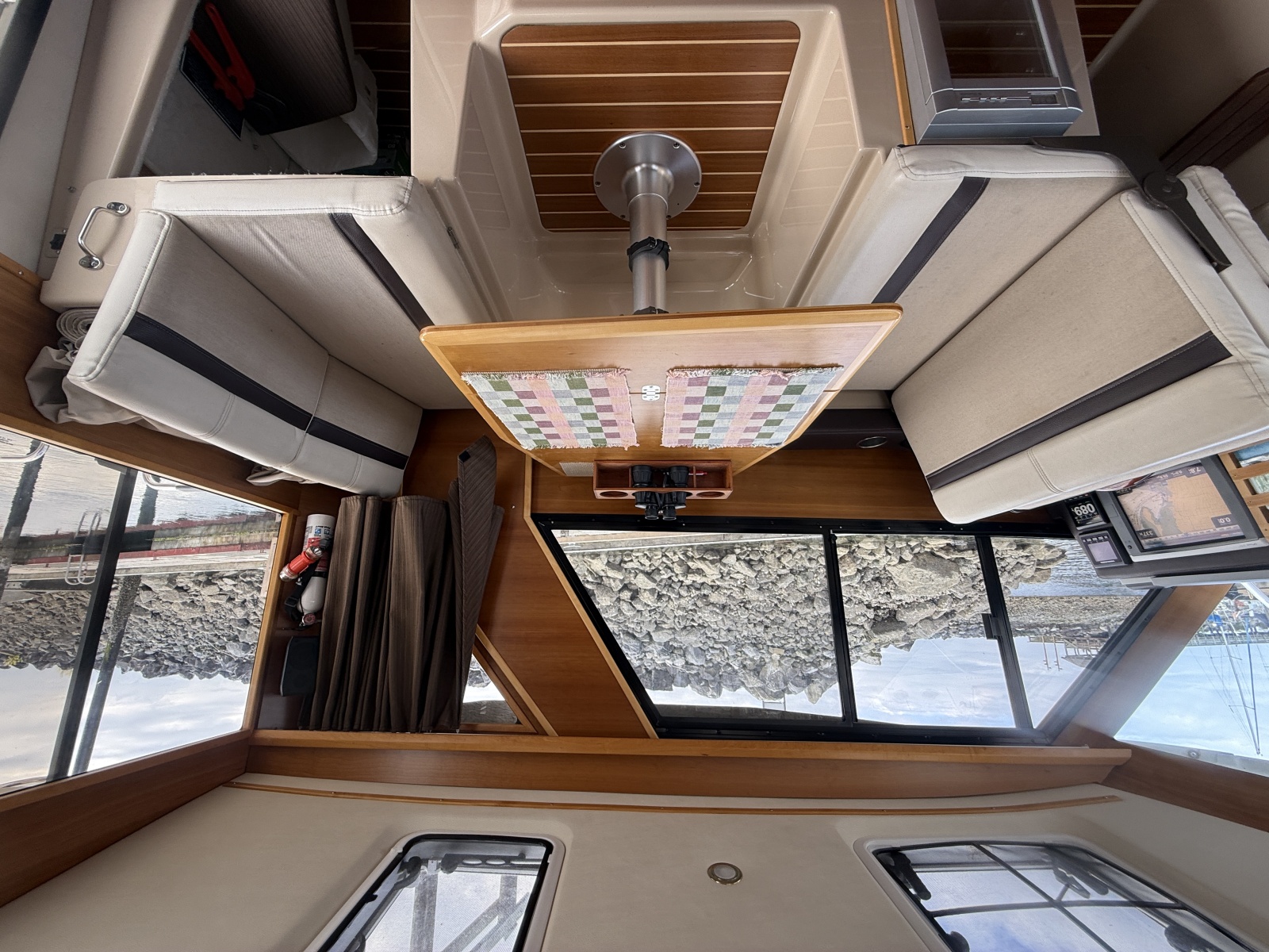 2015 Cutwater C-28 28
