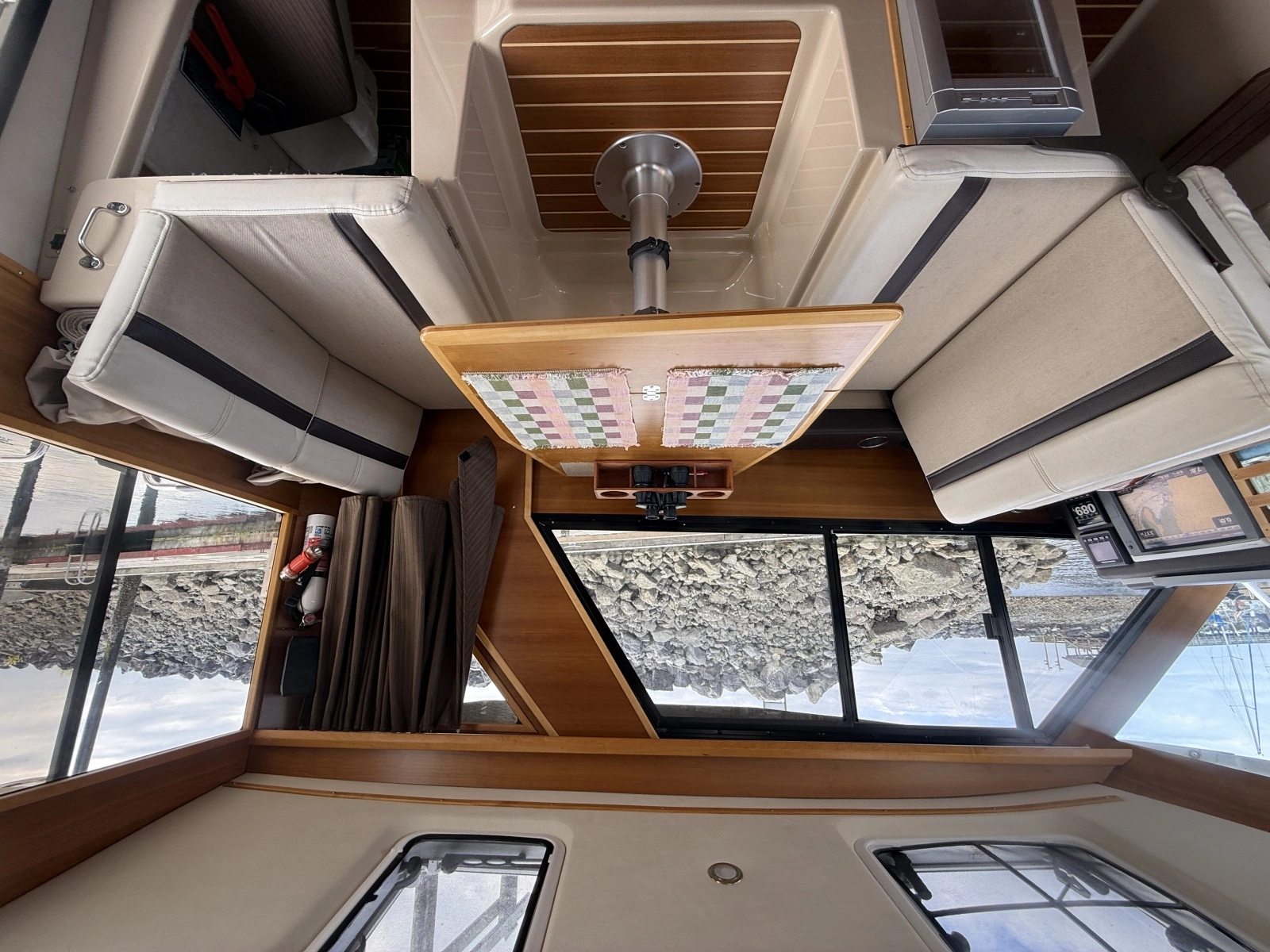 2015 Cutwater C-28 28