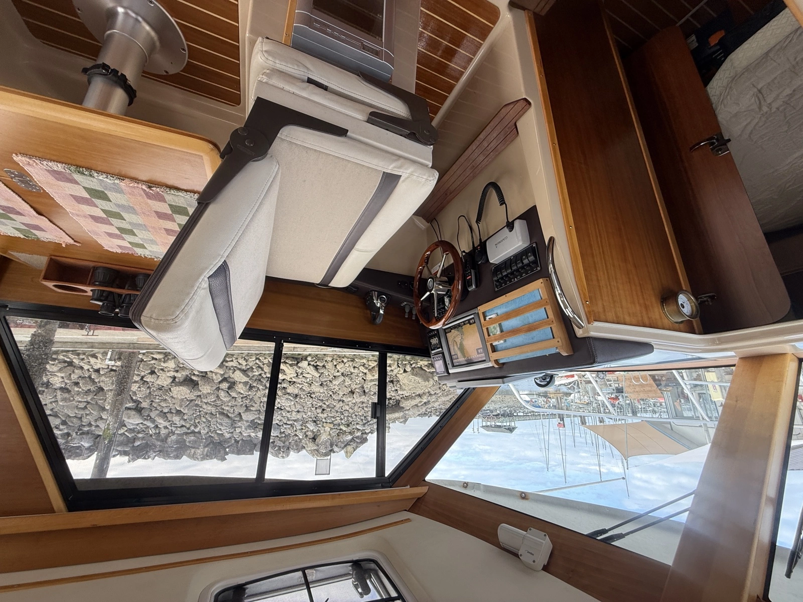 2015 Cutwater C-28 28