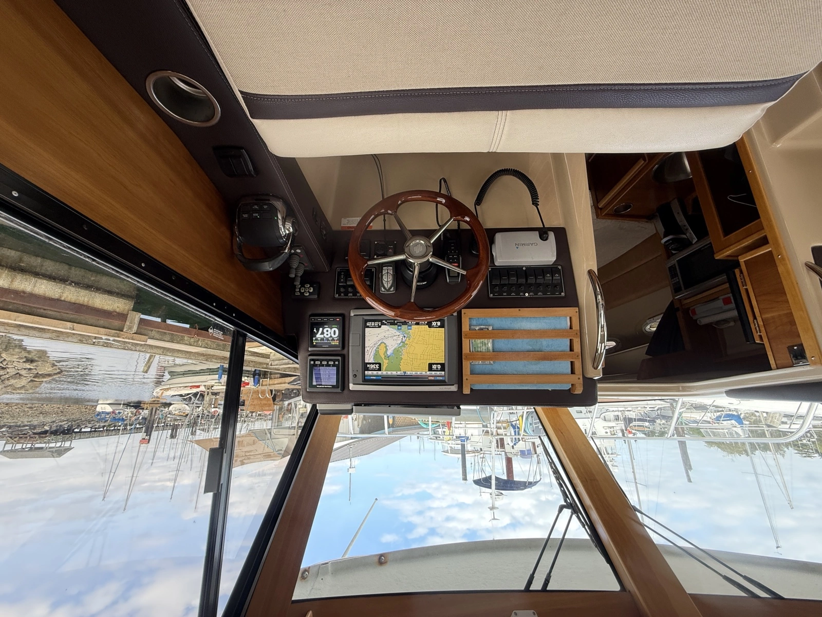 2015 Cutwater C-28 28
