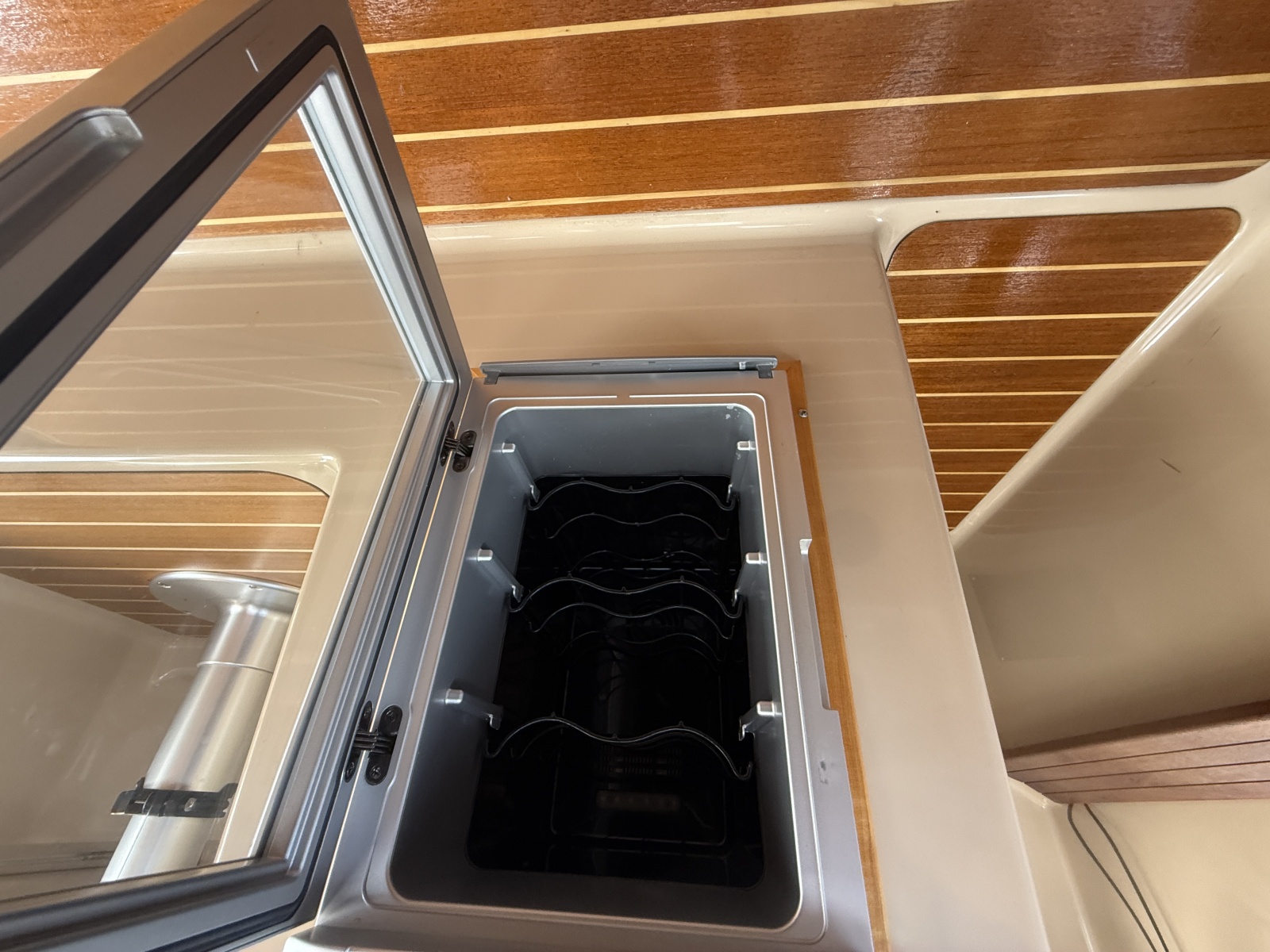2015 Cutwater C-28 28