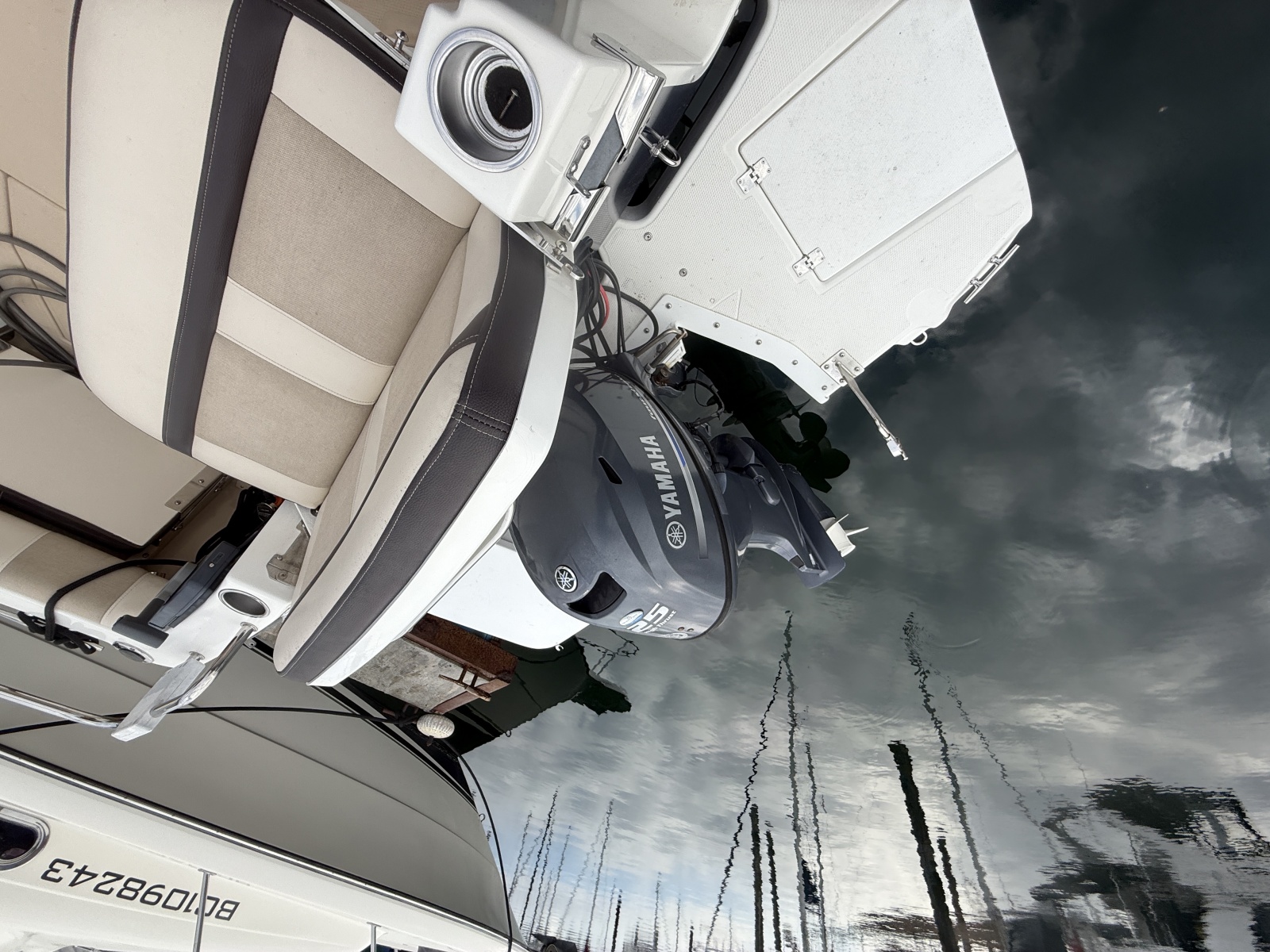 2015 Cutwater C-28 28