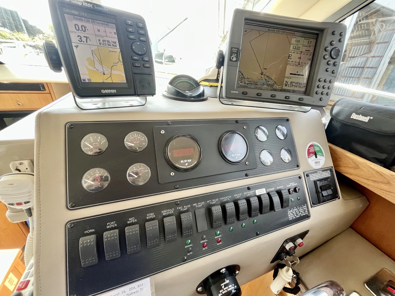 2000 Bayliner  3388