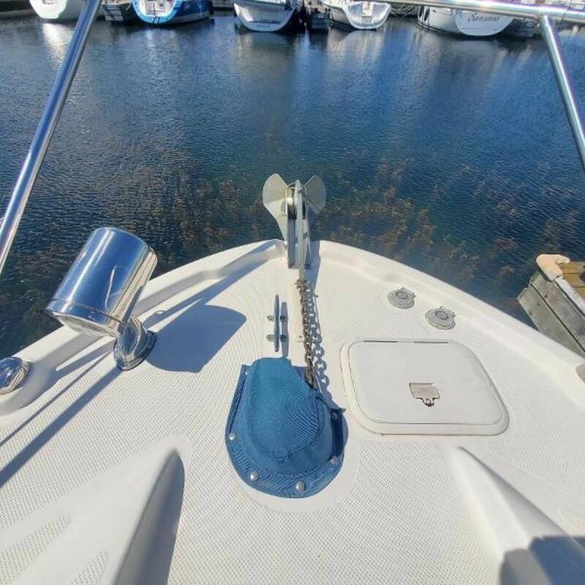 2008 Bayliner 320 Express Cruiser 32