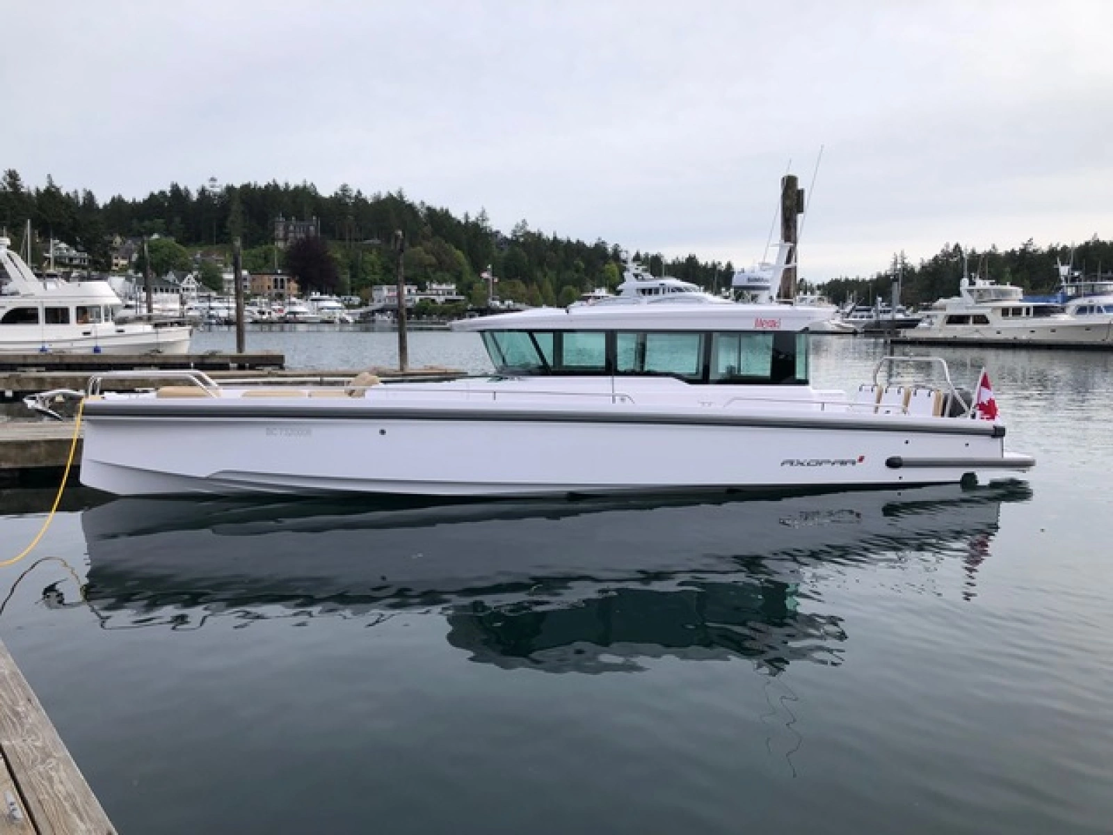2020 Axopar 37 XC