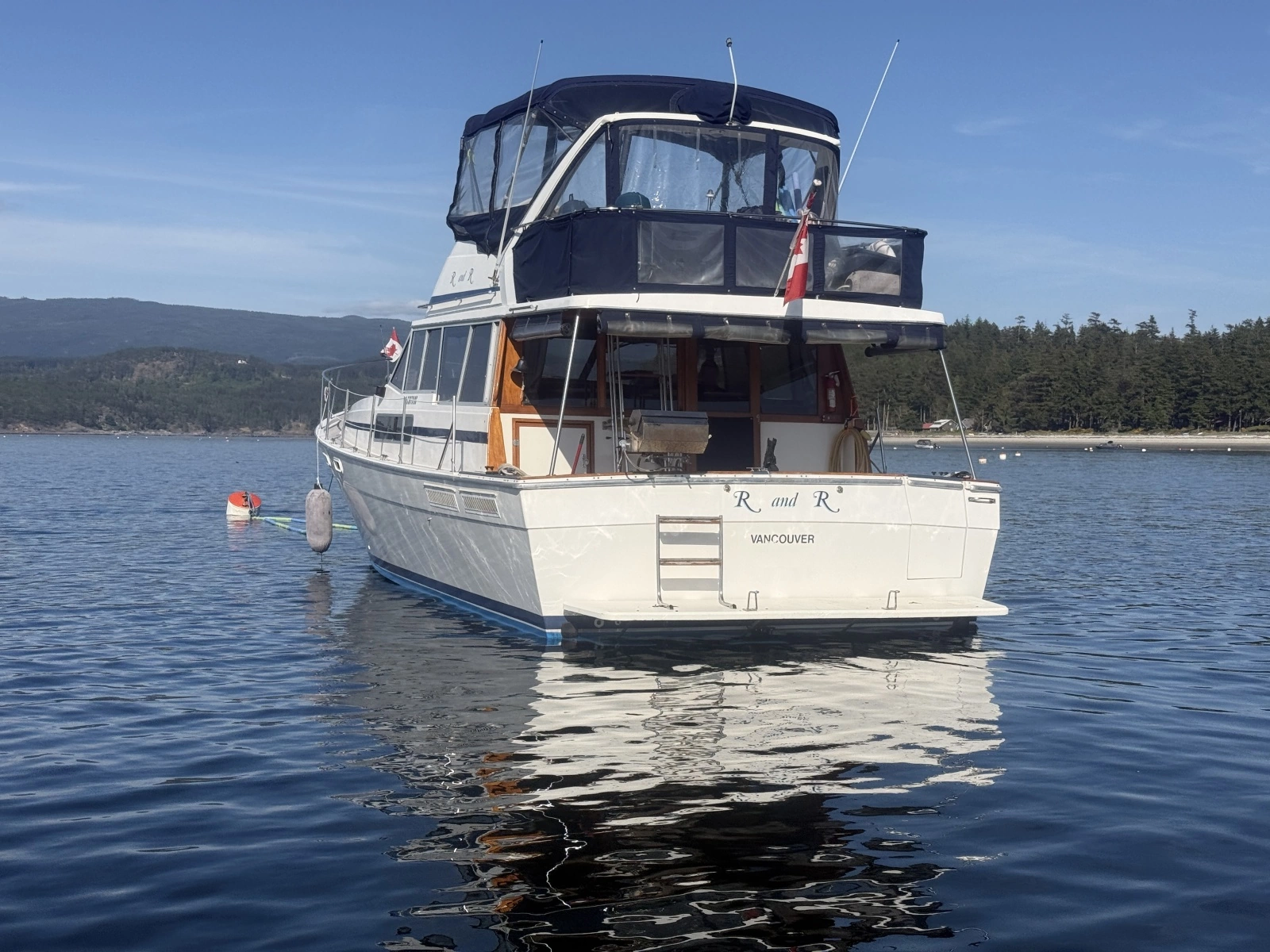 1985 Bayliner 3870 Motoryacht 38
