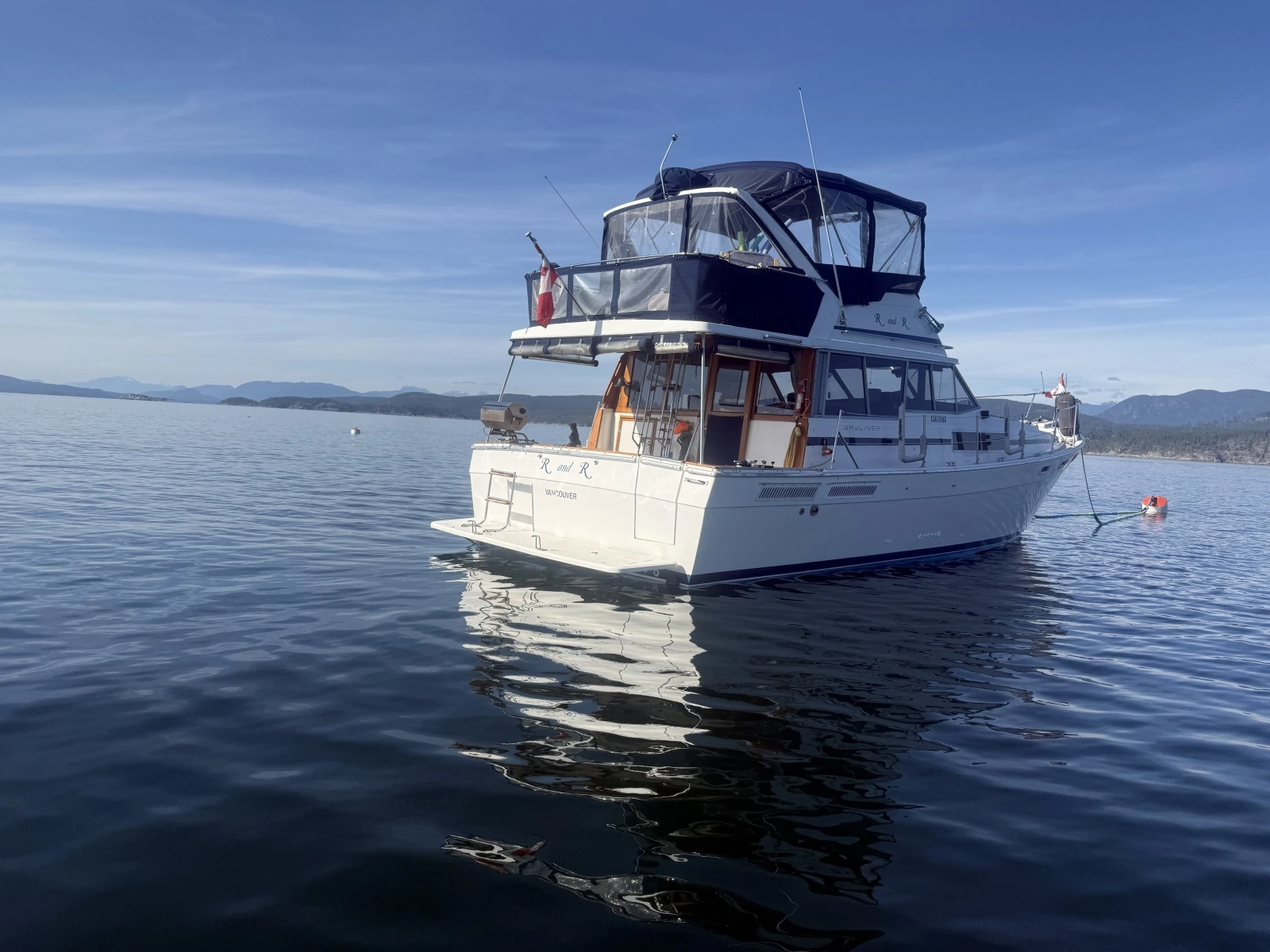 1985 Bayliner 3870 Motoryacht 38